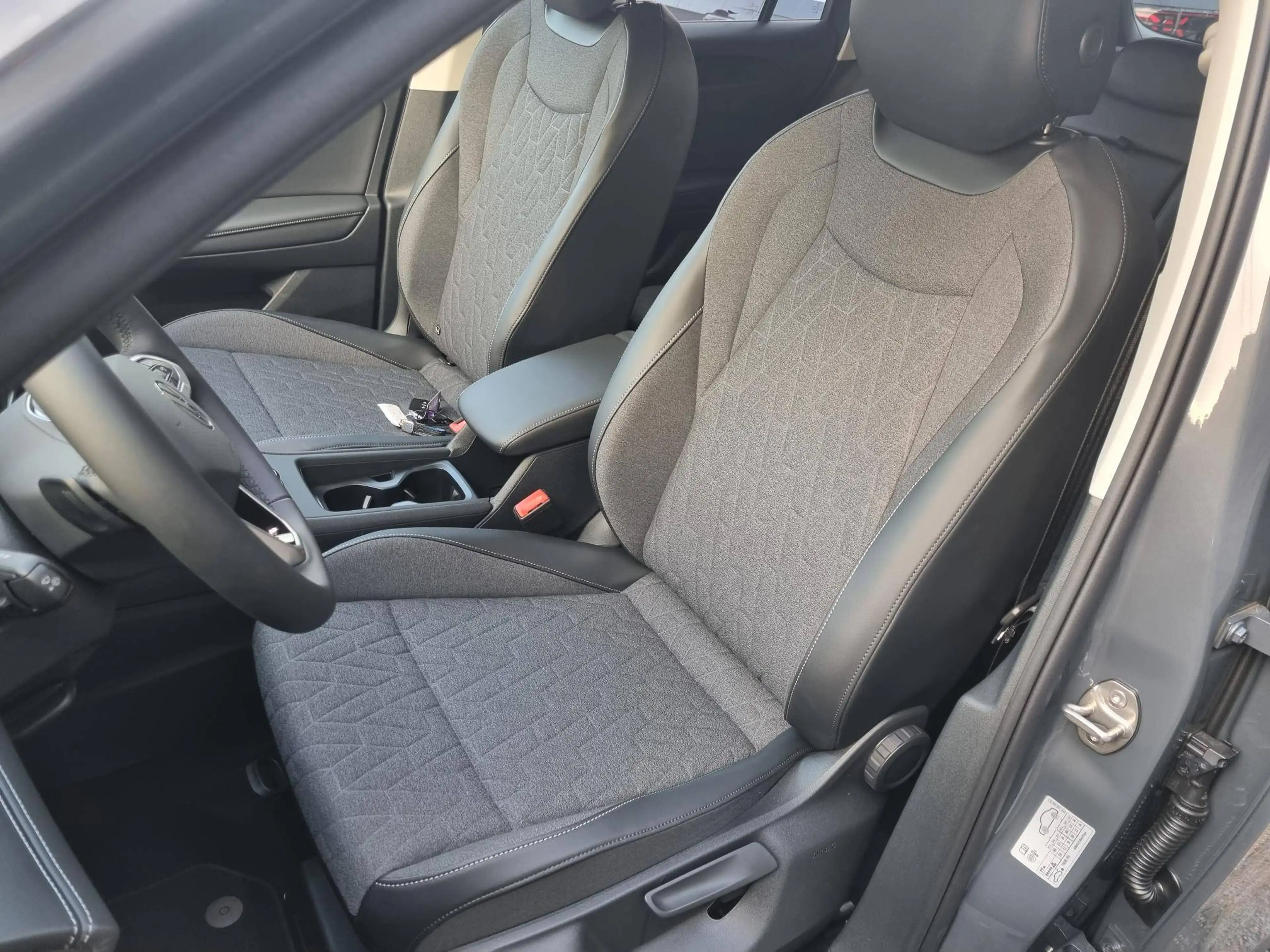 Volkswagen Tiguan Tiguan 1.5 TSI Elegance OPF DSG (EU6AP) — photo 8