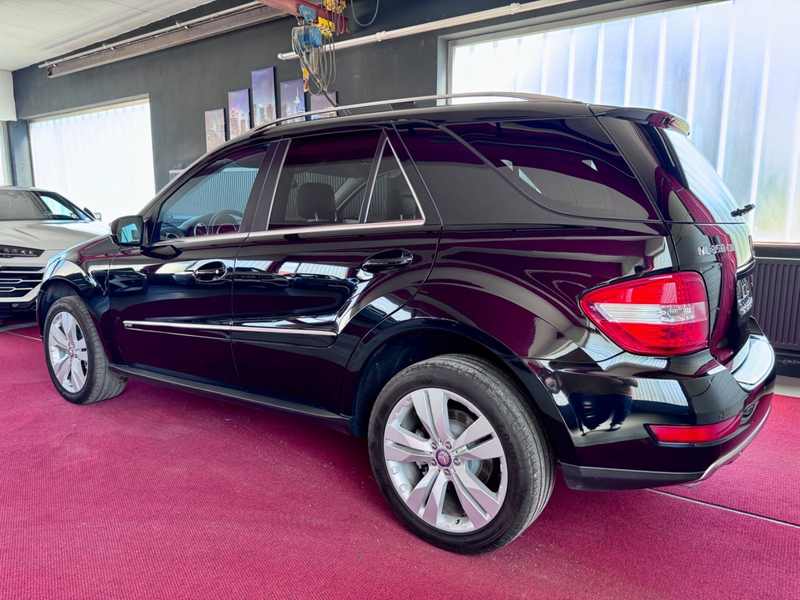 Mercedes-Benz ML 350 CDI 4Matic Sportpaket Comand Airmatic 20" — photo 8