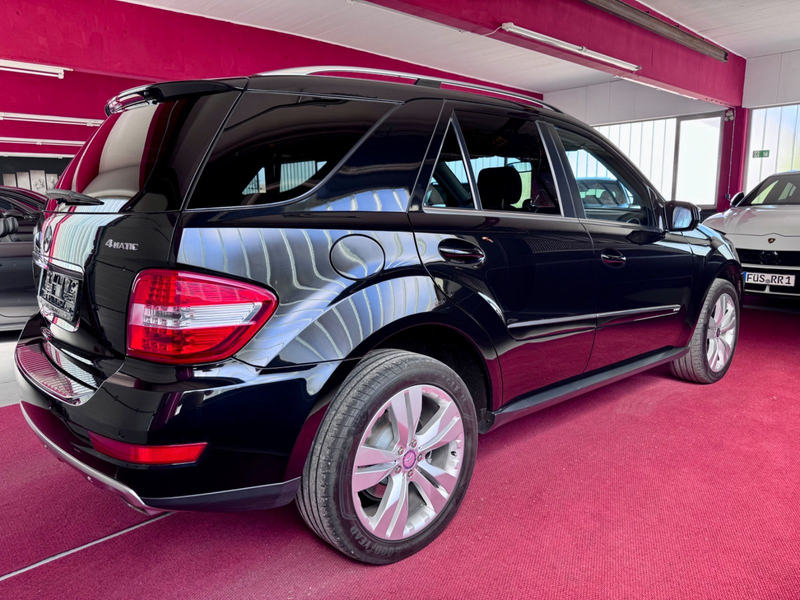 Mercedes-Benz ML 350 CDI 4Matic Sportpaket Comand Airmatic 20" — photo 6