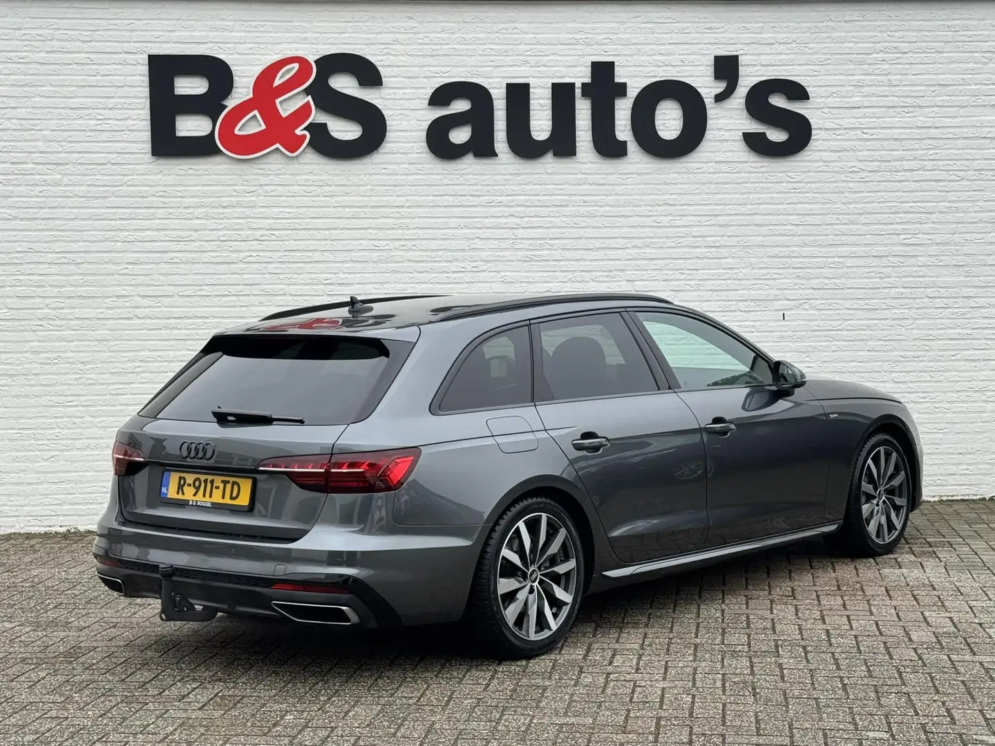 Audi A4 Avant 40 TFSI S-line Led Digitaal dashboard Trekha Grau - 2