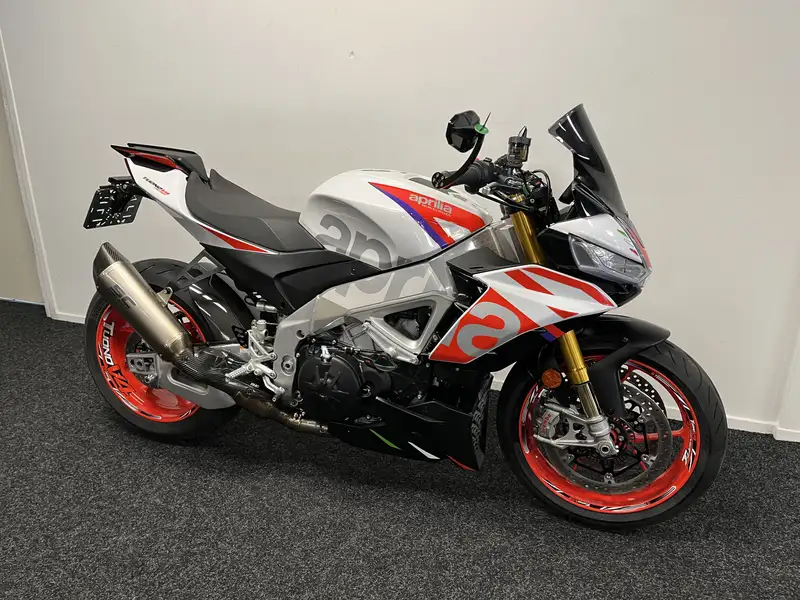 Aprilia Tuono - foto 3