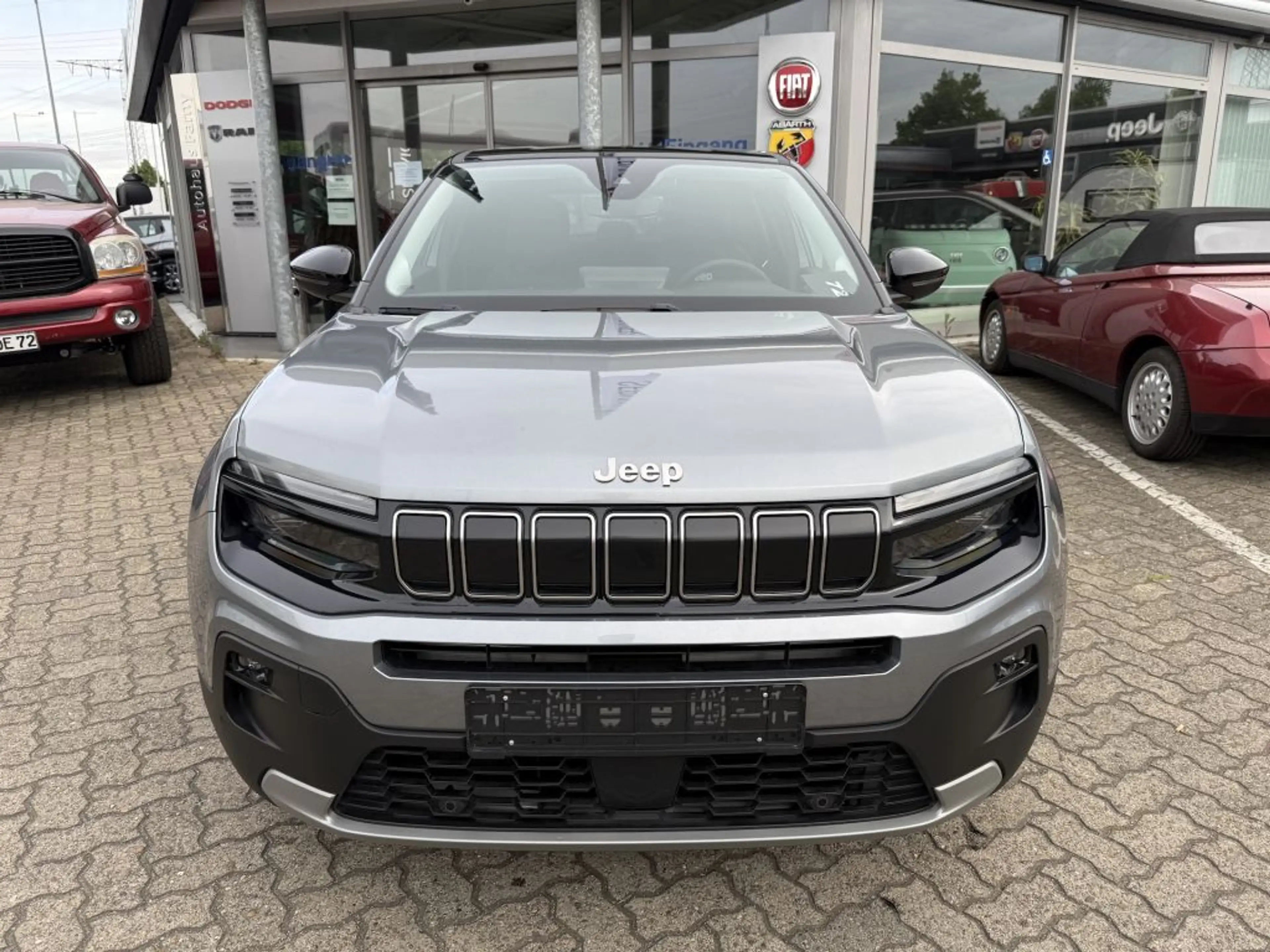Jeep Avenger 1.2 GSE T3 Turbo-Benzin GDI Summit — photo 2