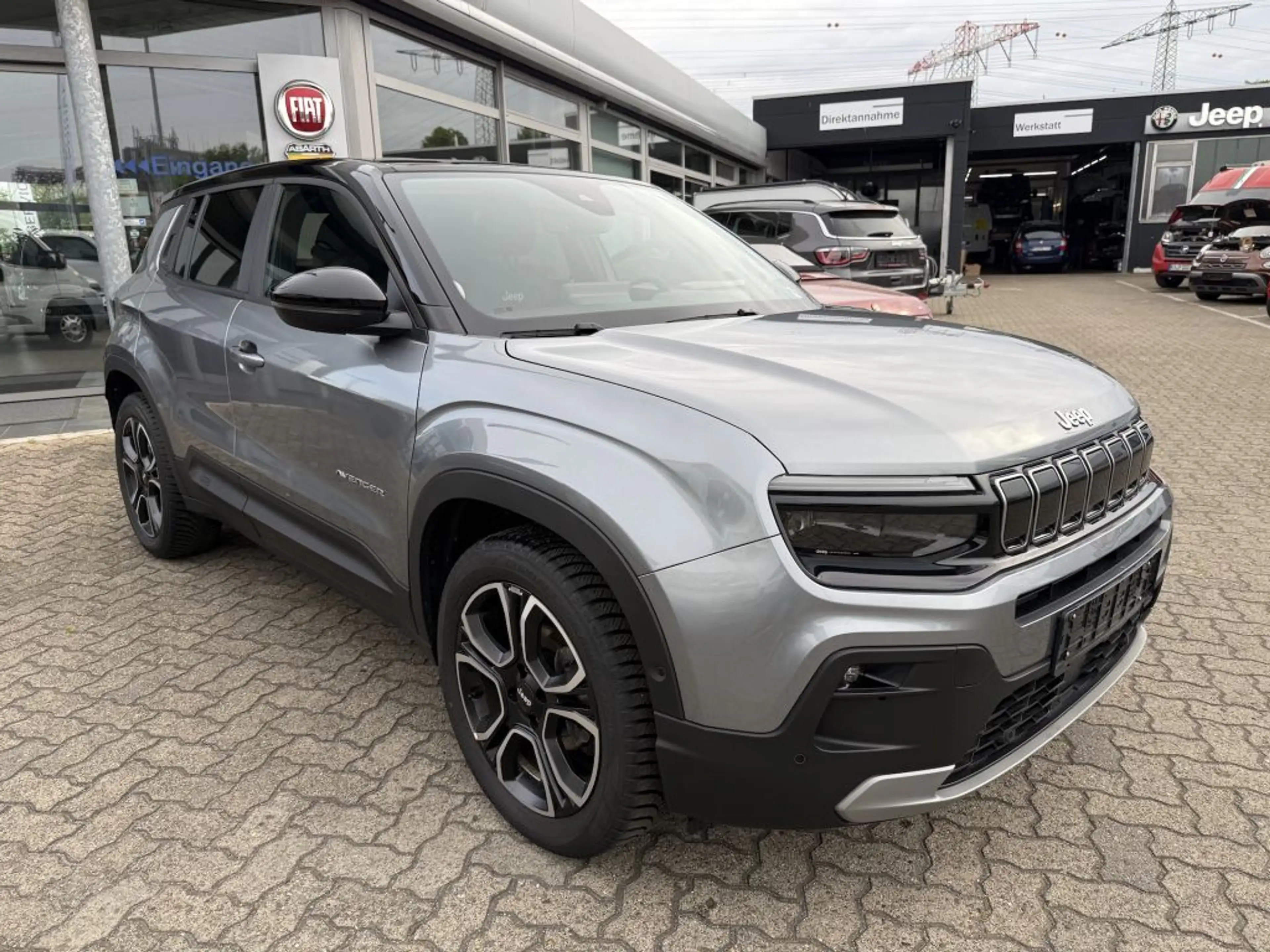 Jeep Avenger 1.2 GSE T3 Turbo-Benzin GDI Summit — photo 3