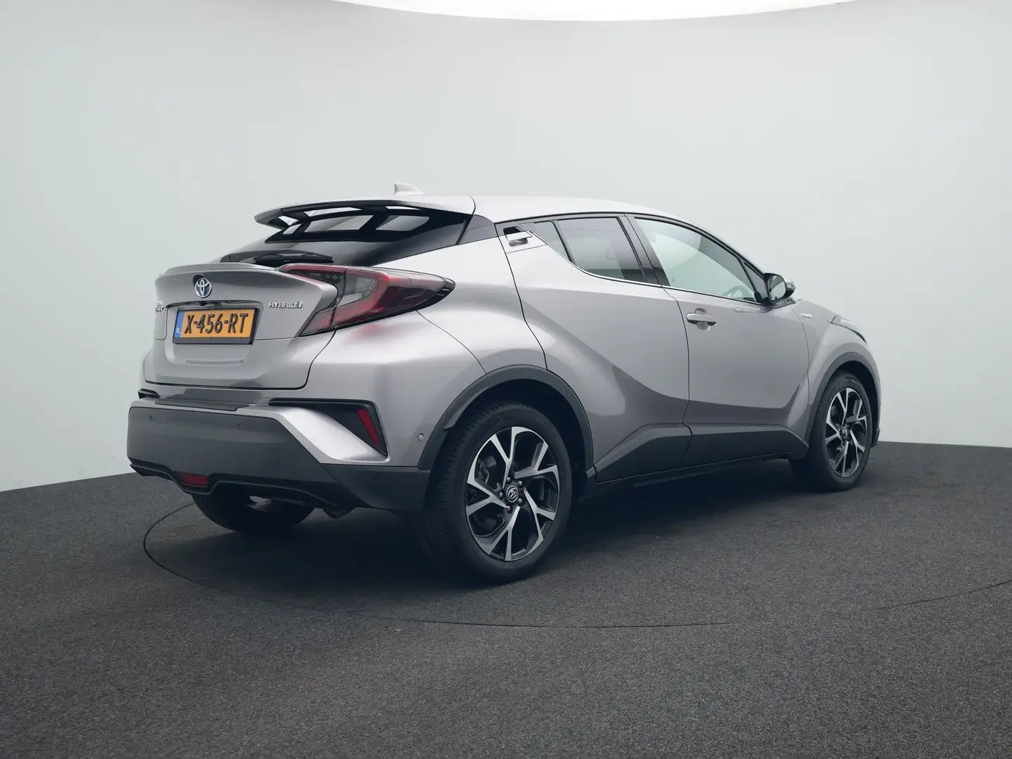 Toyota C-HR 1.8 Hybrid Executive Ultimate Limited Grijs - 2