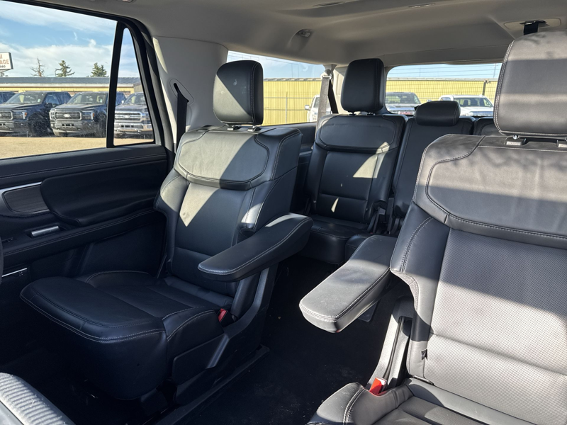 2026 Ford Expedition Platinum Max  2ND ROW CAPT CHAIRS | DRIVERS PKG — снимка 1