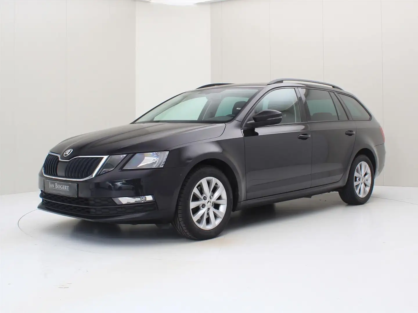 Skoda Octavia Combi 1.5 TSI 150PK 6-bak Ambition Business [ STOE Zwart - 1