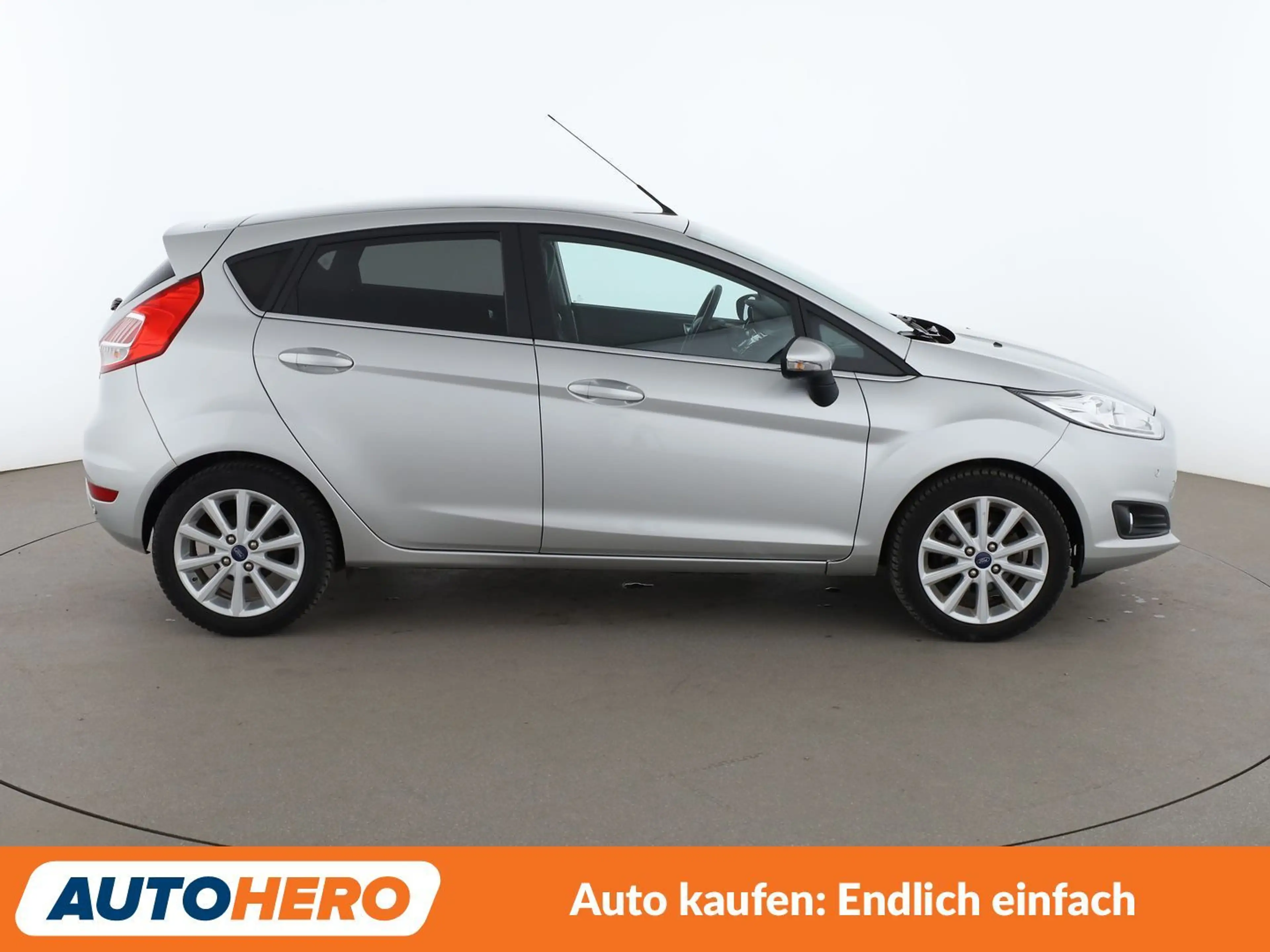 Ford Fiesta 1.0 EcoBoost Titanium — photo 7