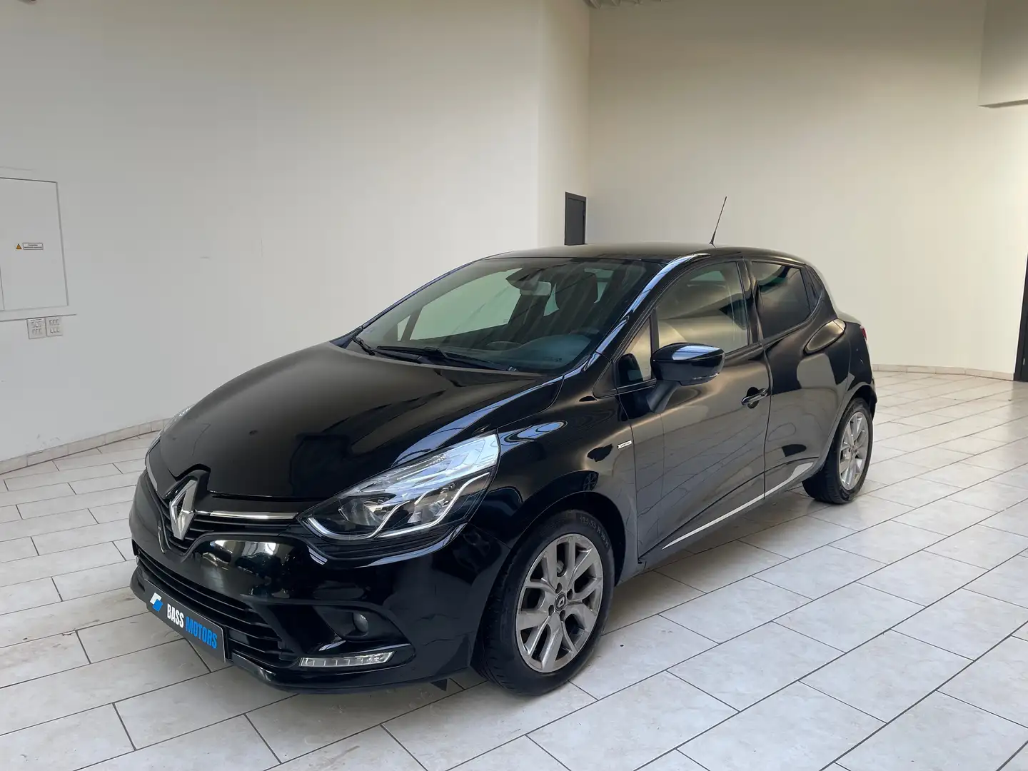 Renault Clio Clio Energy TCe 75 LIMITED Noir - 1