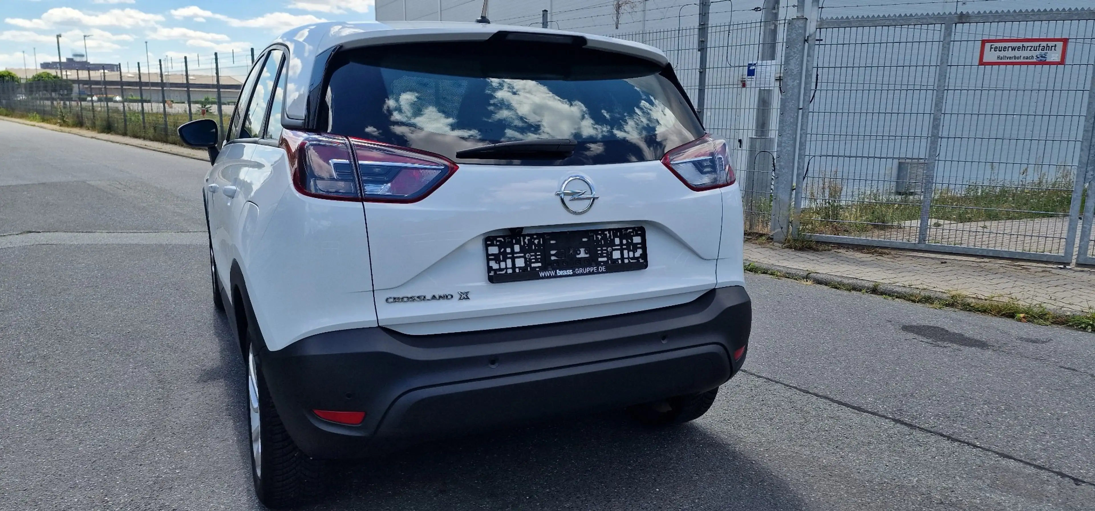 Opel Crossland X Edition — photo 7