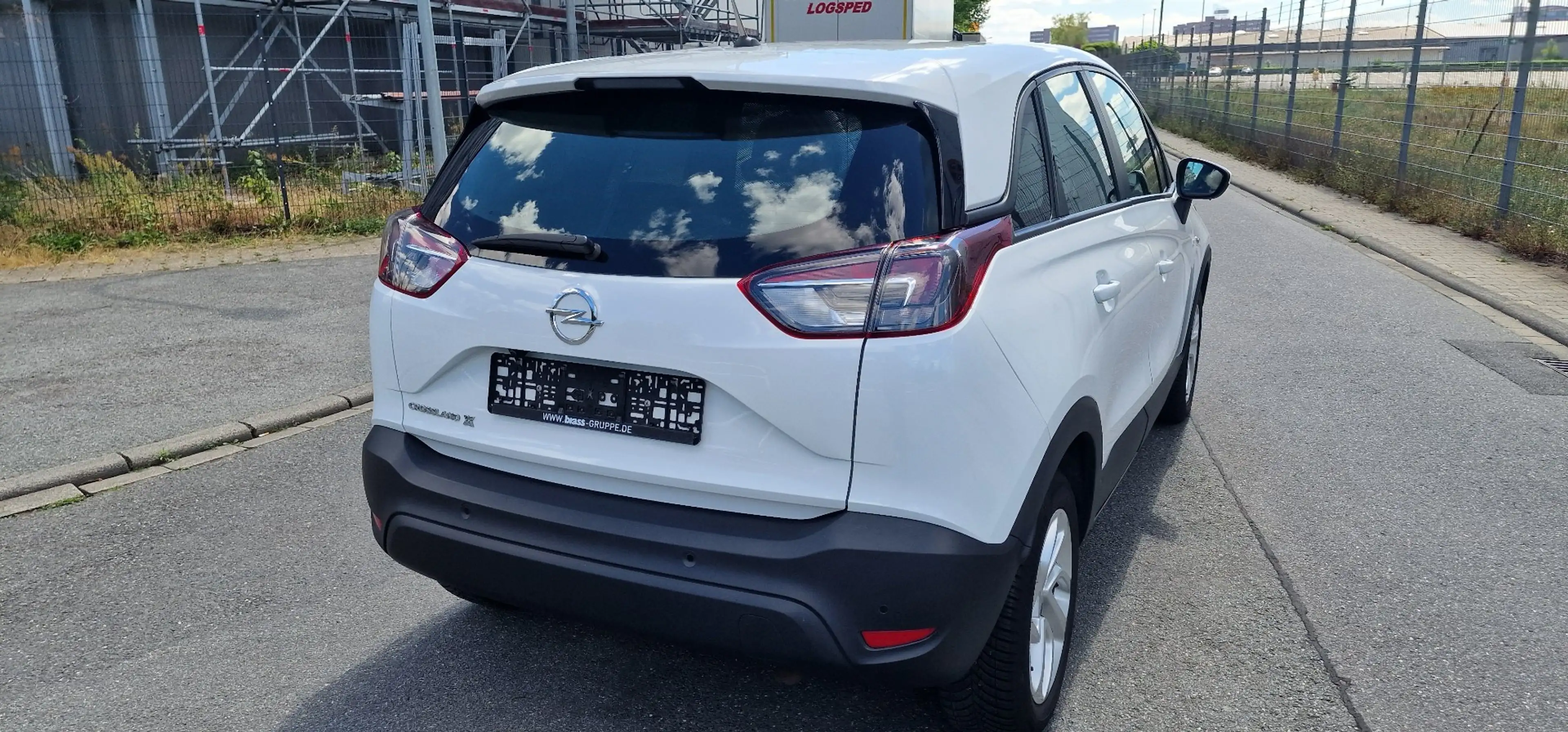Opel Crossland X Edition — photo 8