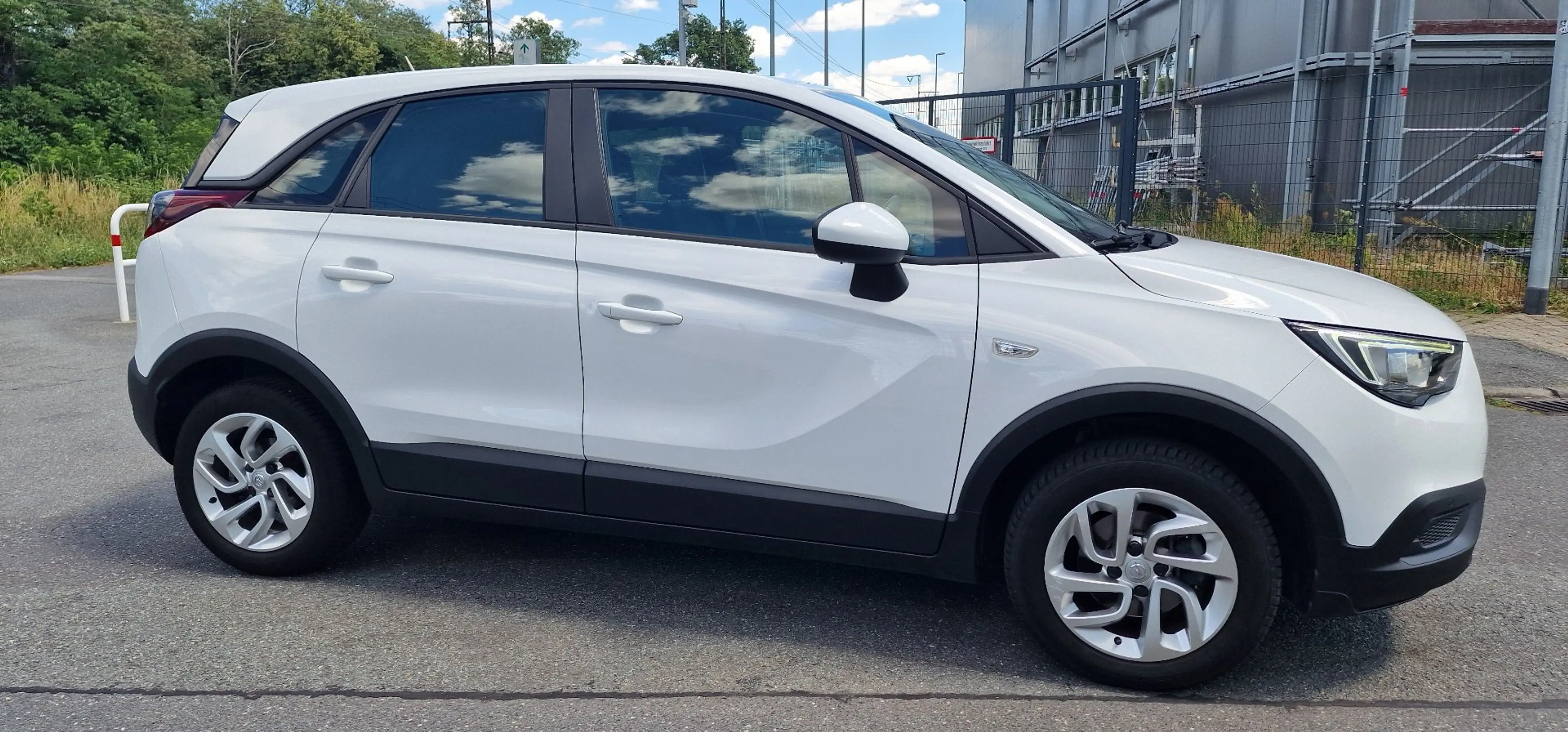 Opel Crossland X Edition — photo 6