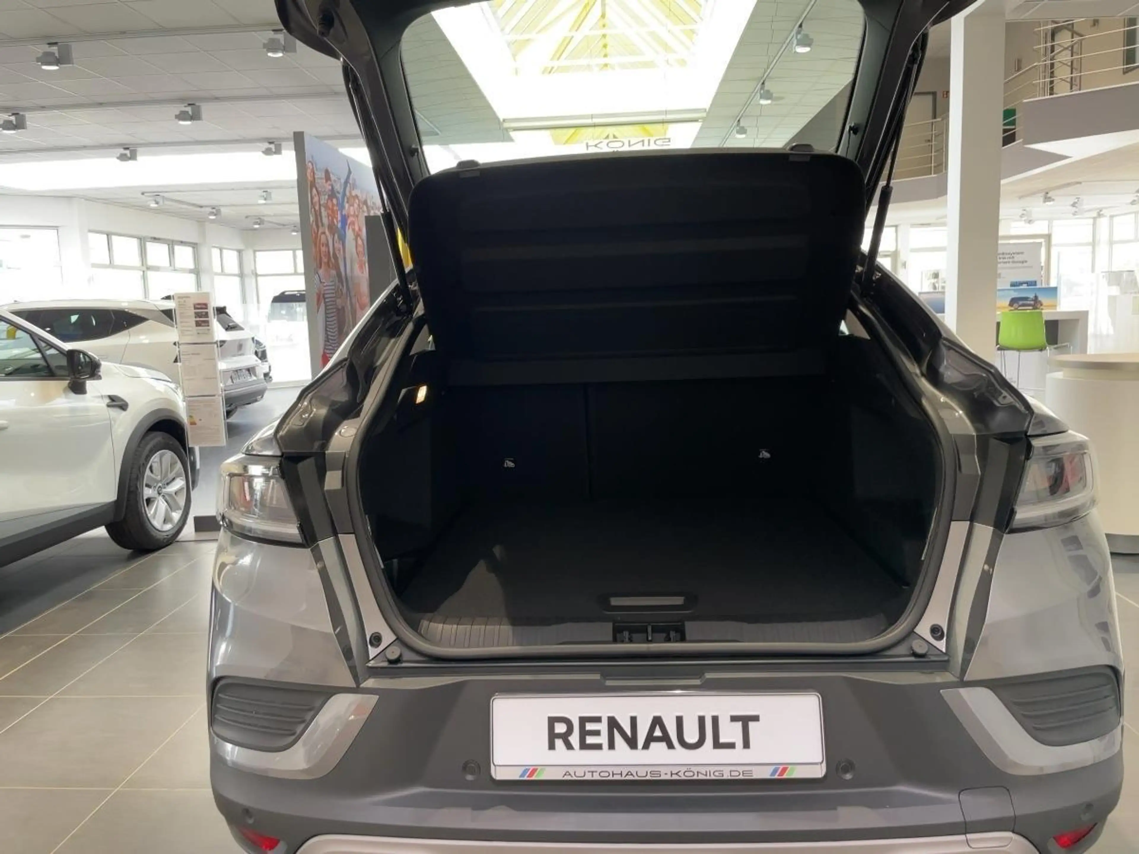 Renault Arkana EVOLUTION Mild Hybrid 140 EDC — photo 4
