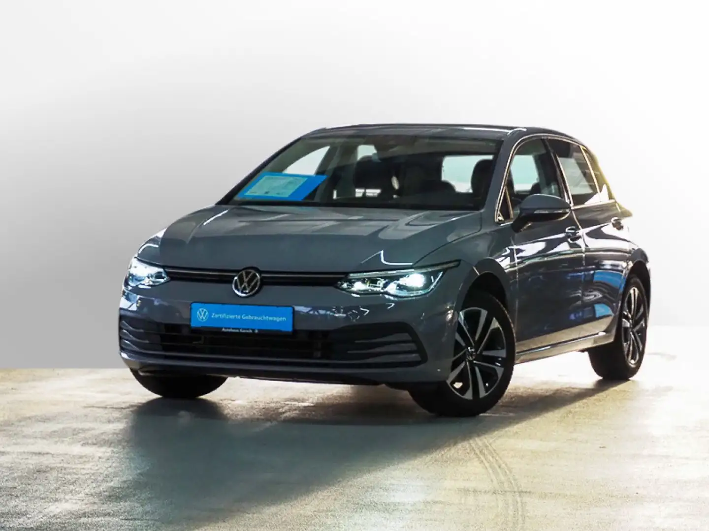 Volkswagen Golf VIII 1.5 eTSI DSG United LED, NAVI, KEYLESS Grau - 2