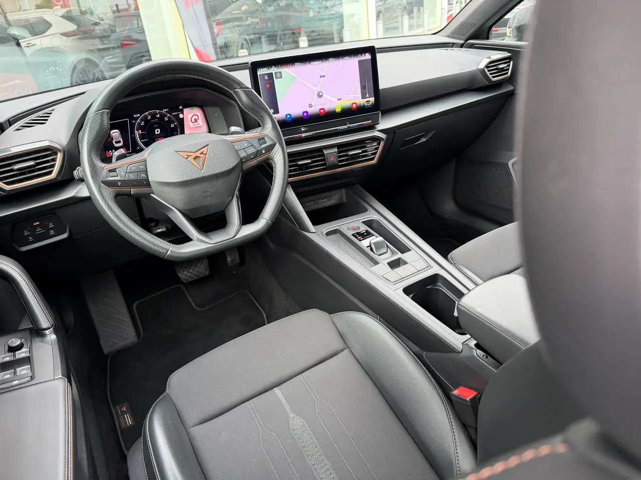 Cupra Leon WEGDRAAIBARE TREKHAAK / KEYLESS ENTRY / CARPLAY / CAMERA / SENSOREN / SFEERVERLICHTING, миниатюра 20