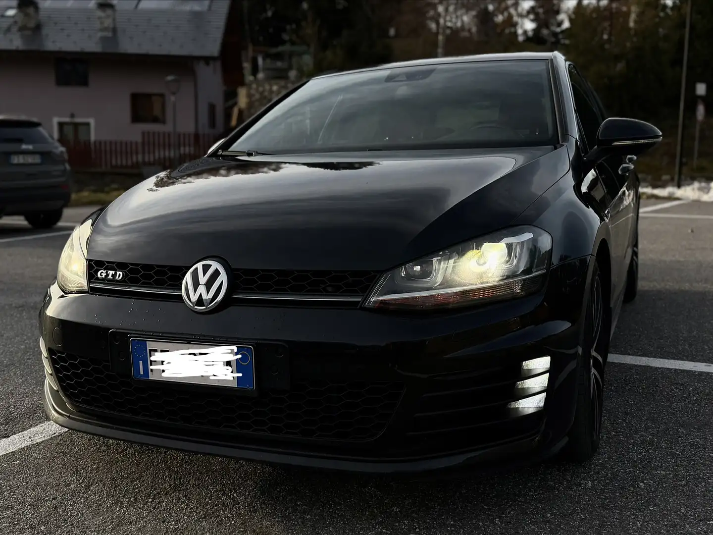 Volkswagen Golf GTD Sedili riscaldati e telecamera posteriore Czarny - 1