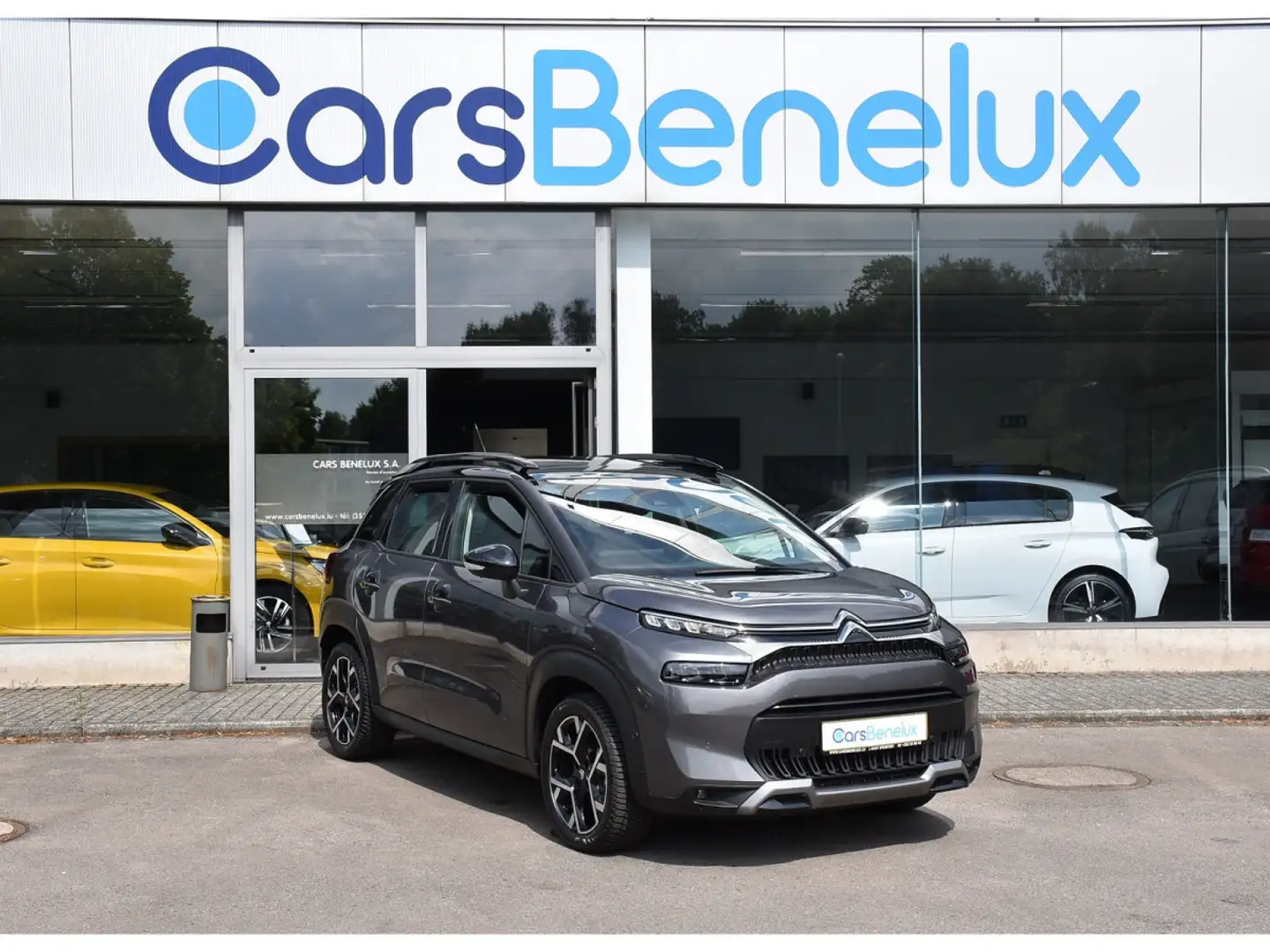 Citroen C3 Aircross 1.2 PureTech 110 Shine TO GPS LANE CAM GRIP Gris - 1