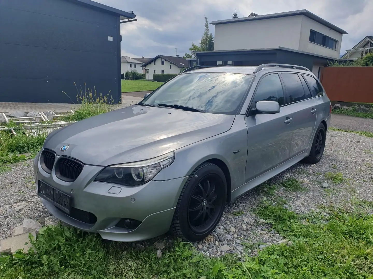 BMW 530 530d Touring - 1
