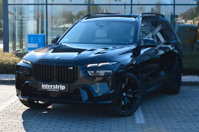 BMW X7 main image