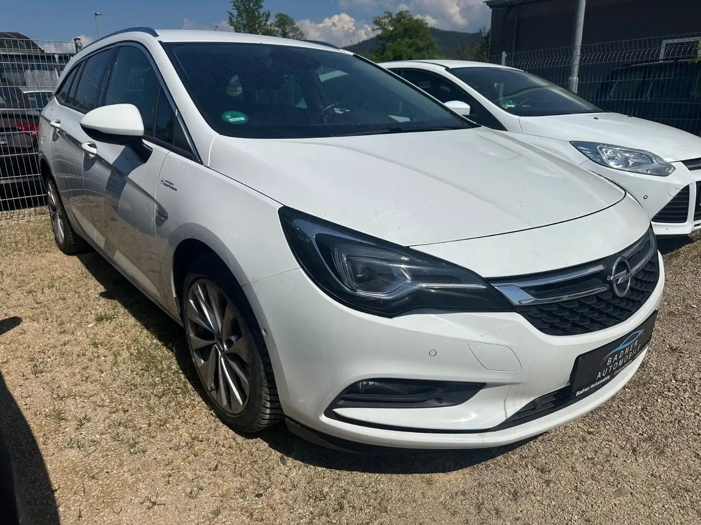 Opel Astra K Sports Tourer Innovation Start/Stop Weiß - 1