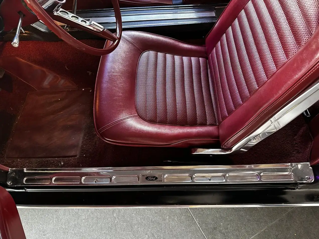 Ford Mustang FASTBACK V8 FASTBACK 4.7L 289ci 225ch, foto 7