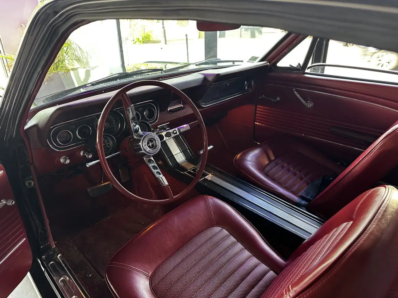 Ford Mustang FASTBACK V8 FASTBACK 4.7L 289ci 225ch, foto 6