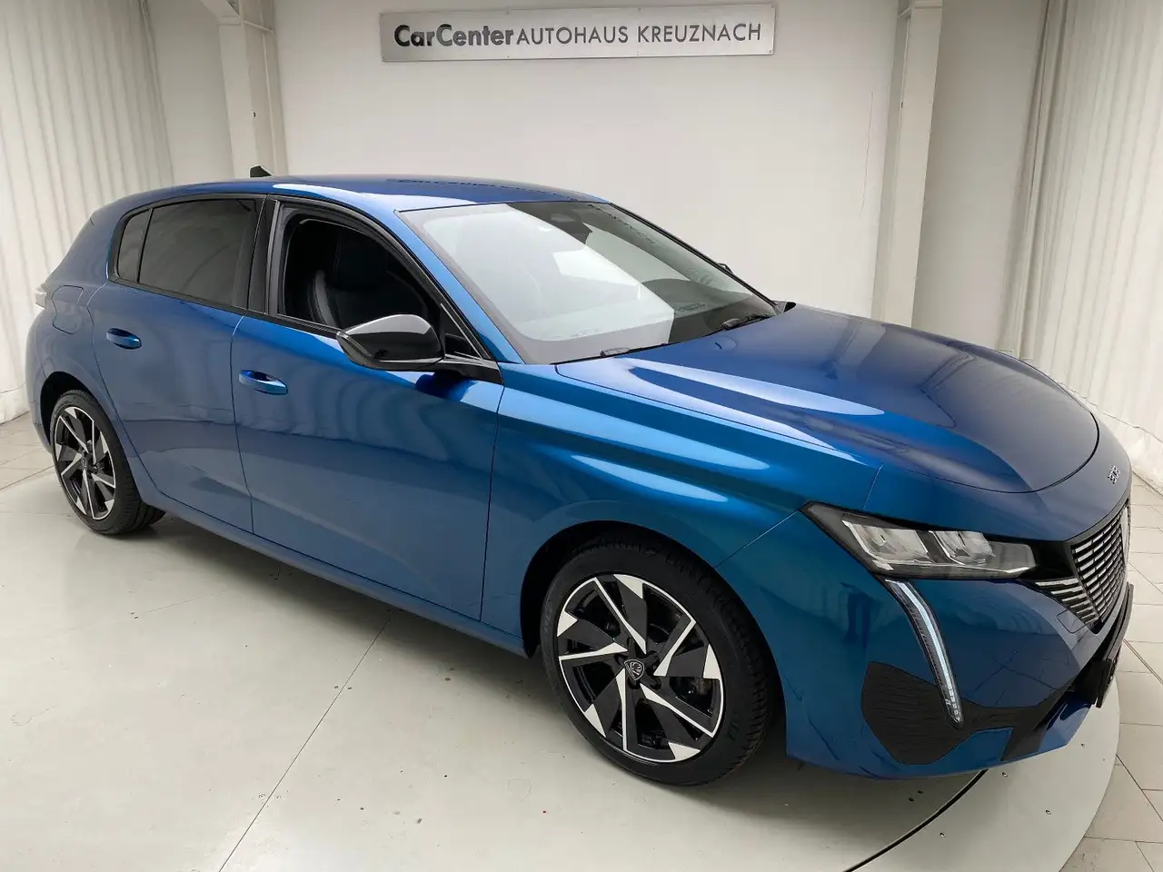 Peugeot 308 Allure 1.5 BlueHDI Automatik LED ACC — миниатюра 1