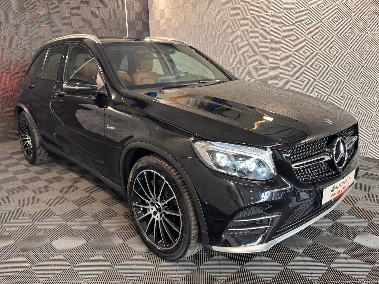 Mercedes-Benz GLC 43 AMG GLC43 AMG 4MA*BUREMESTER*306°-ACC-PANO-TOT.W-20" Noir - 1