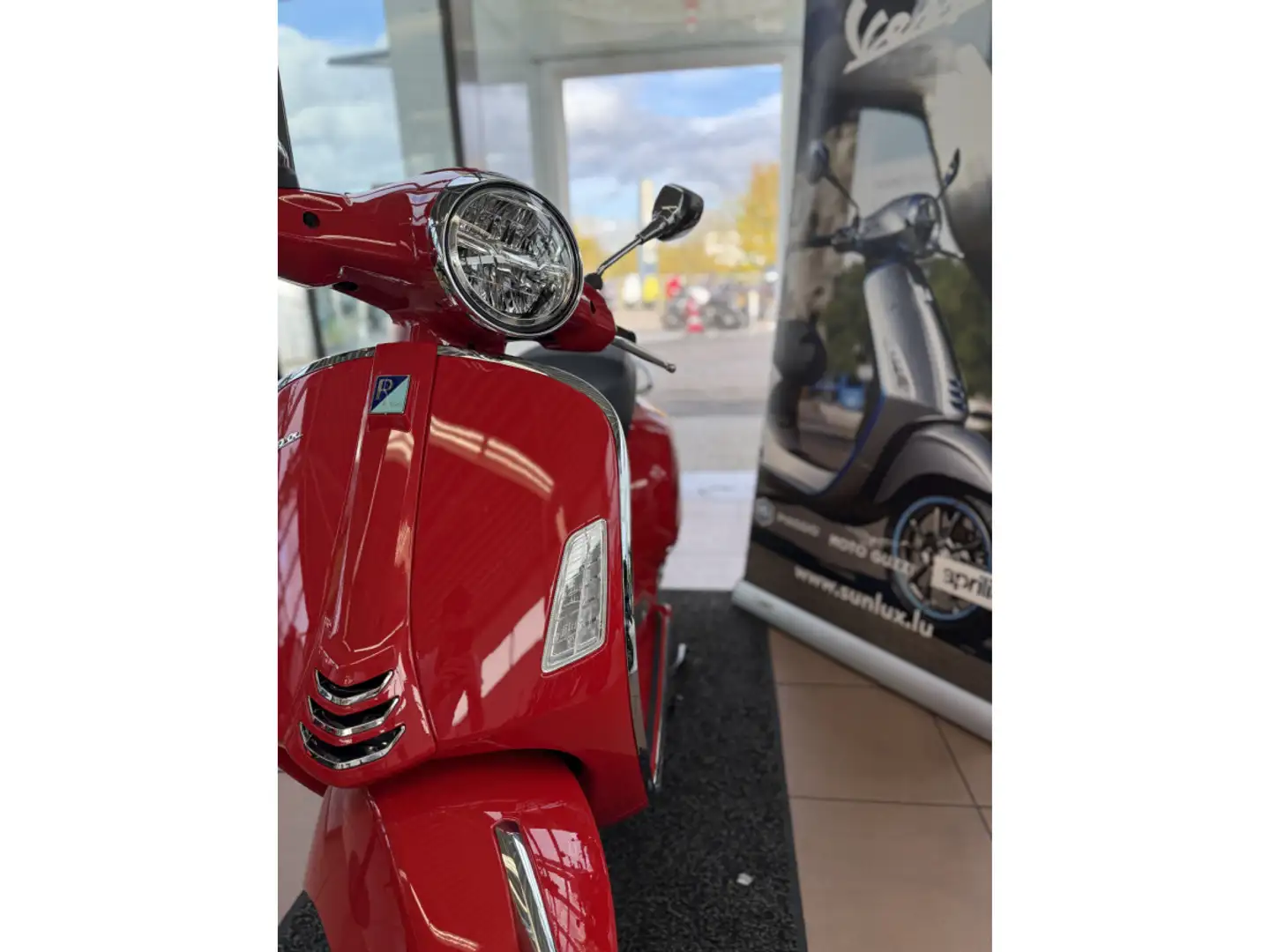 Vespa GTS Super 125 - 2