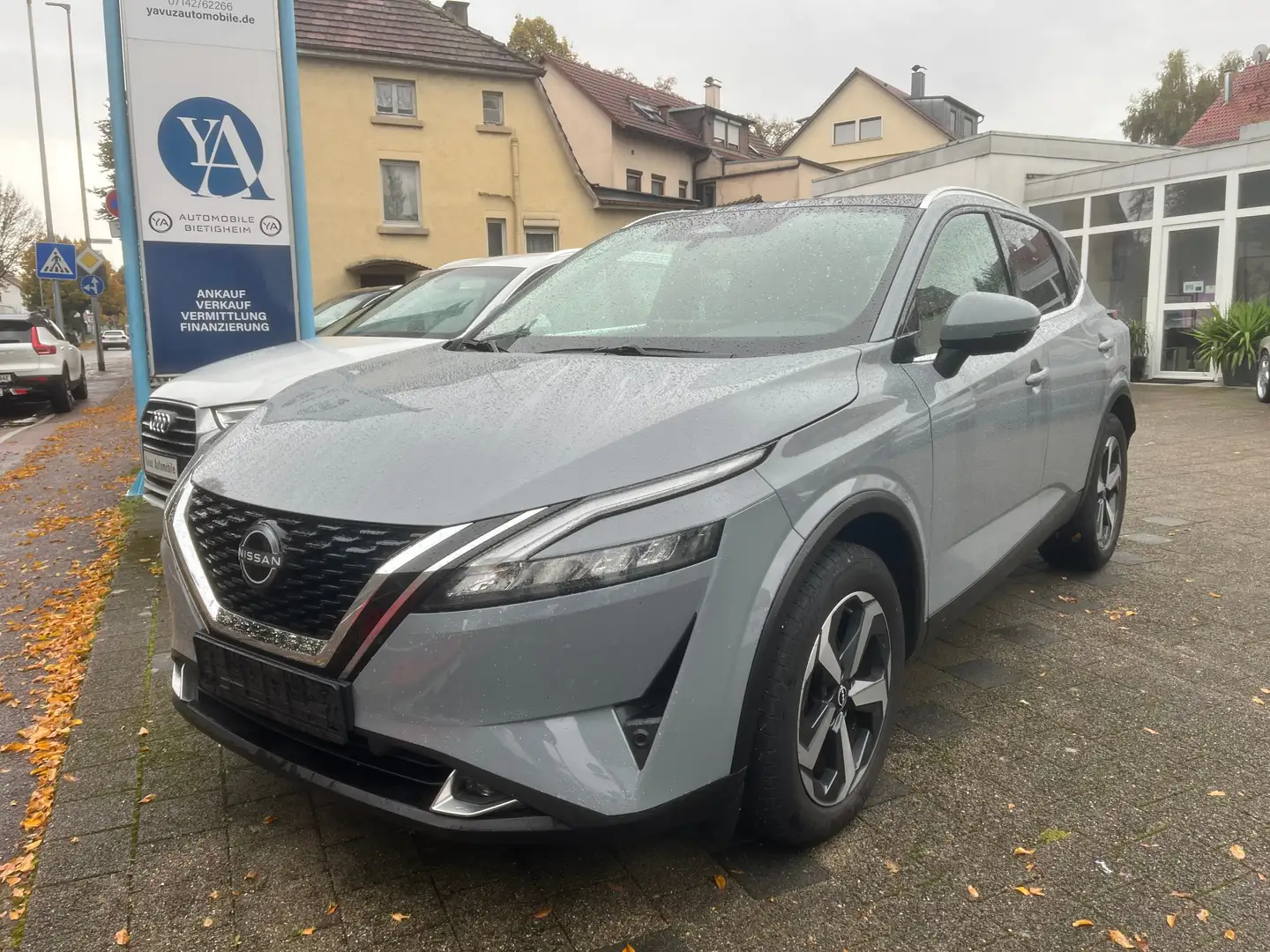 Nissan Qashqai N-Connecta Gris - 1