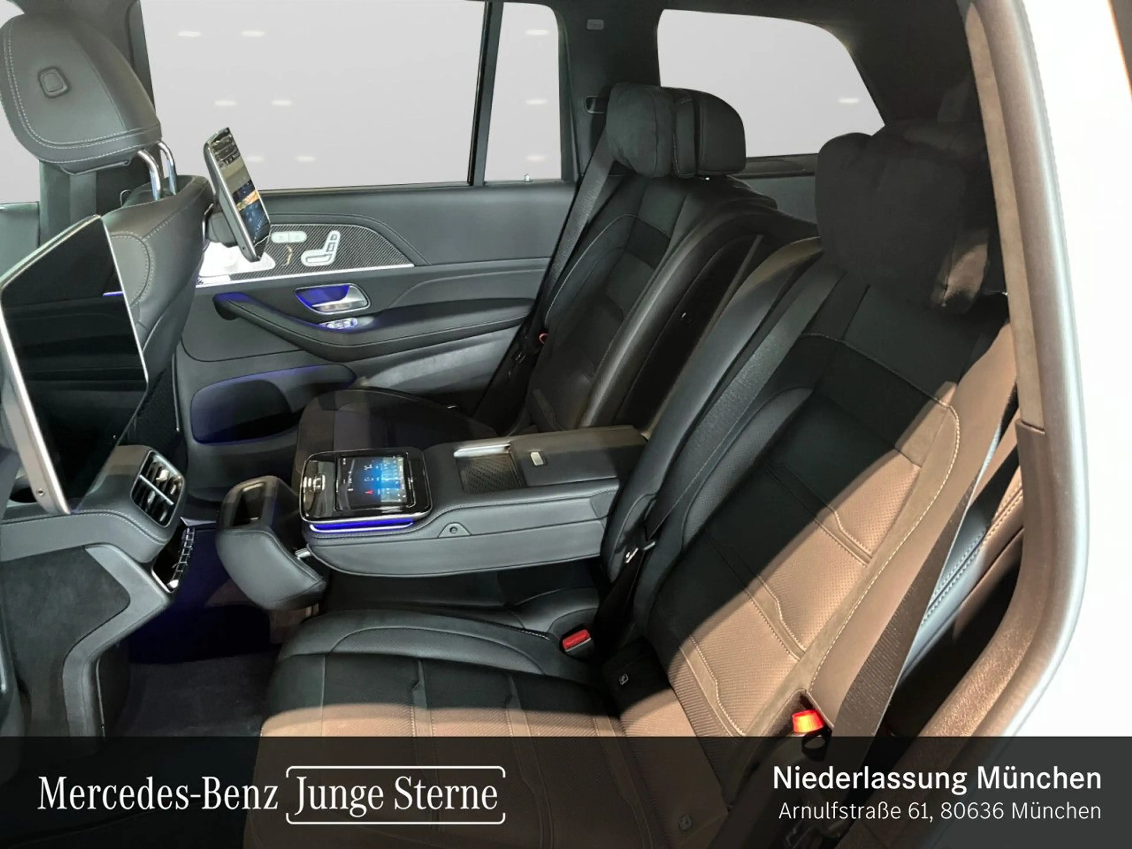 Mercedes-Benz GLS 63 AMG GLS 63 S 4M NIGHT+PANO+360+AHK+MULTIBEAM+STHZG+HUD — photo 14