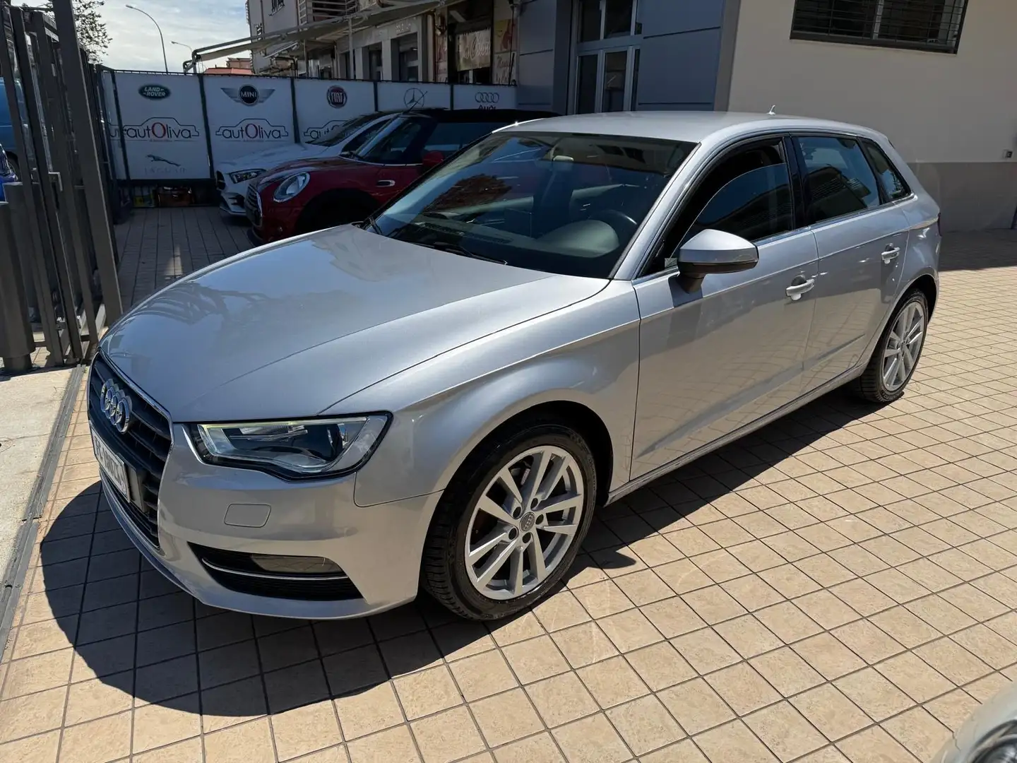Audi A3 A3 Sportback 1.6 tdi aut. Ambition 110cv E6 Plateado - 1