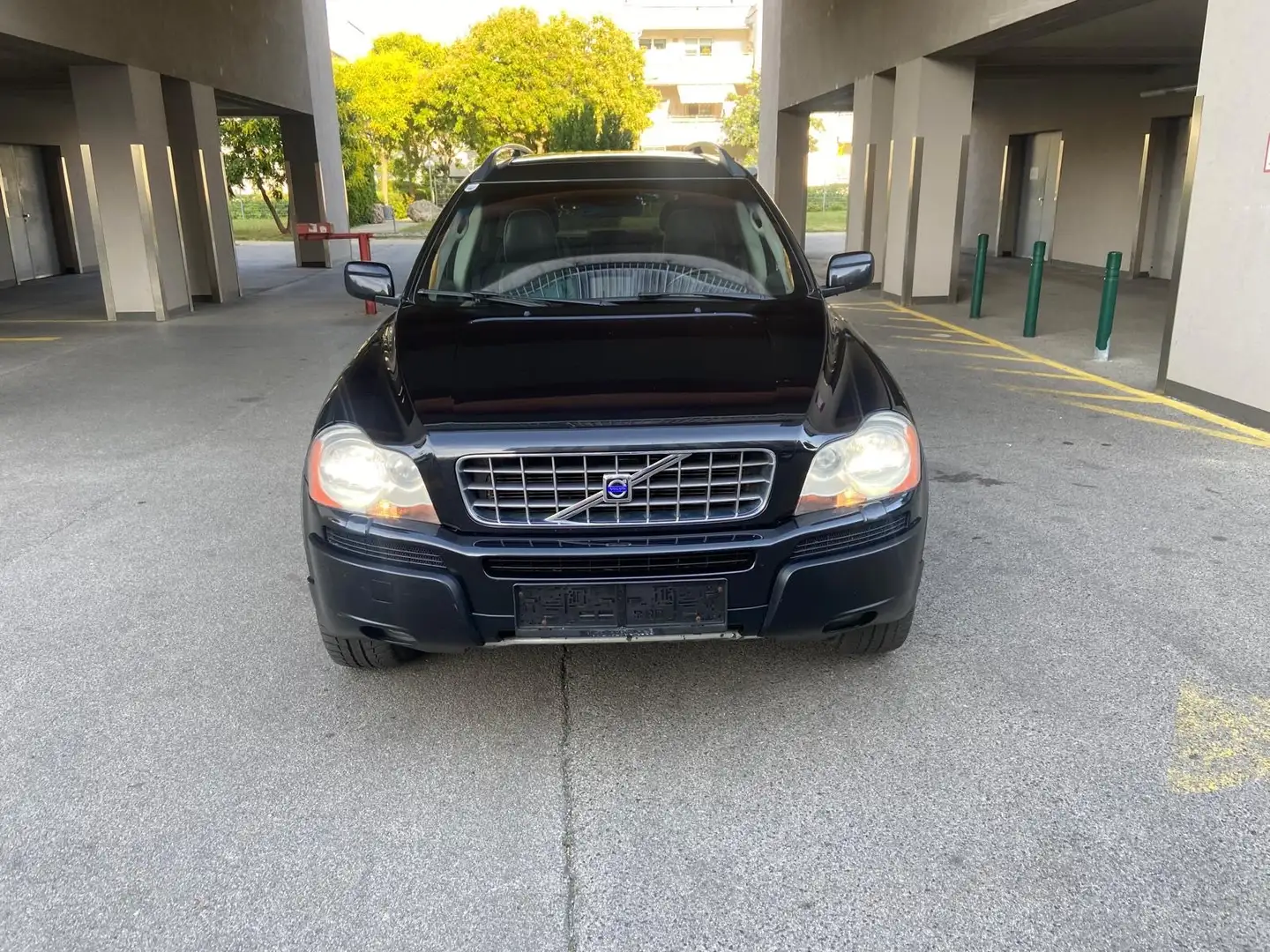 Volvo XC90 XC90 D5 Executive Geartronic AWD Executive Schwarz - 1
