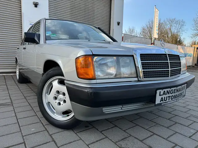 Mercedes-Benz 190 190 E-Aus 2.Hand"Rentnerfahrzeug"Top Zst"SSD