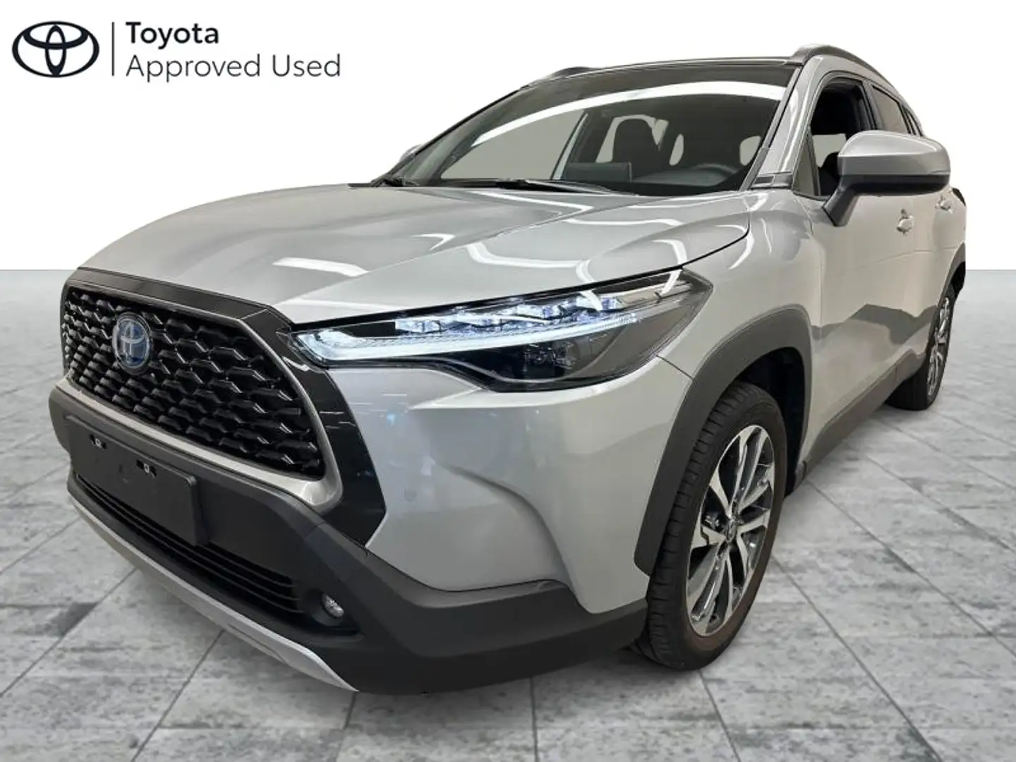 Toyota Corolla Cross Style + Comfort Pack Argent - 1