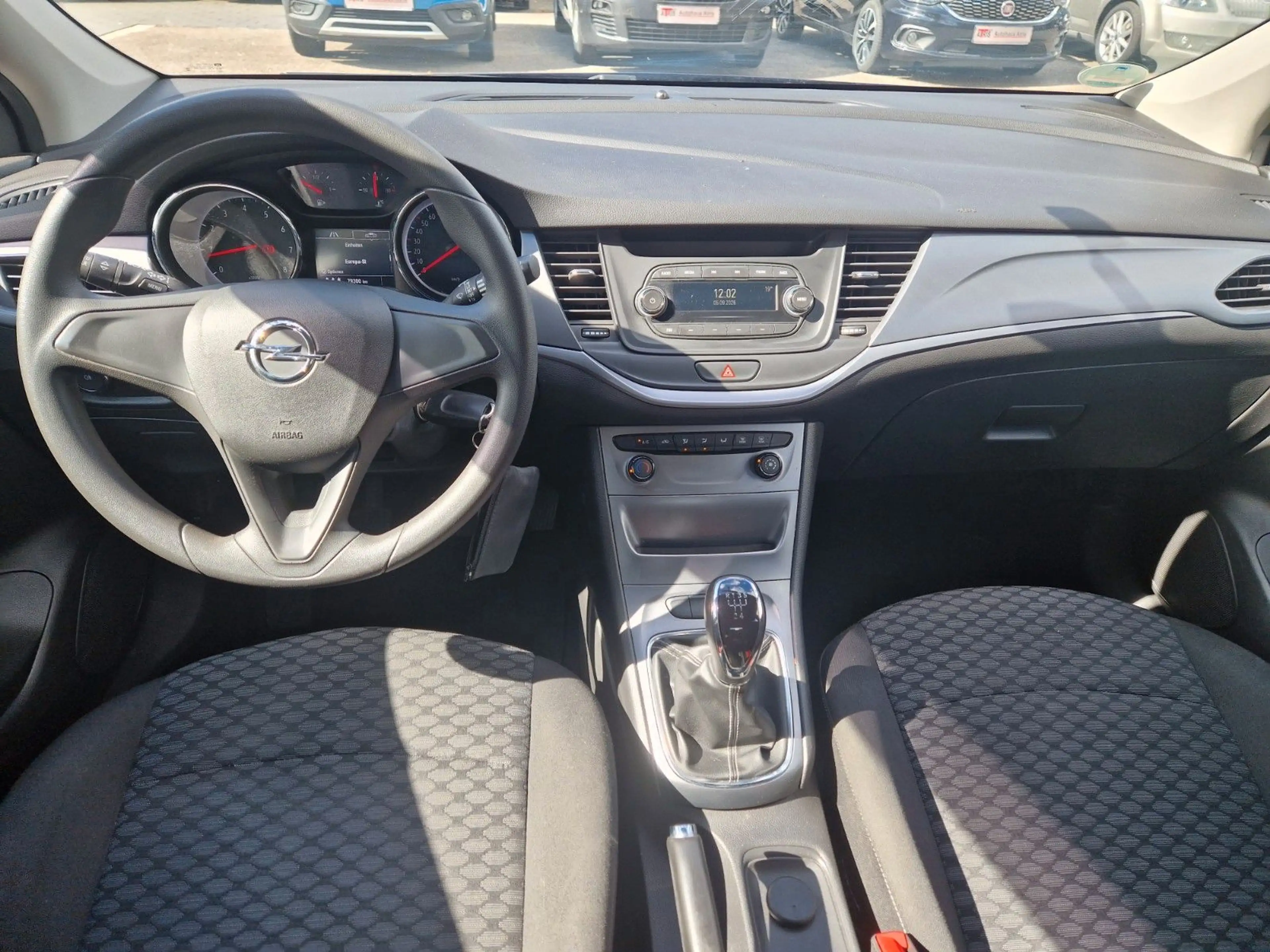 Opel Astra K Lim. 5-trg. Selection Sport — photo 9