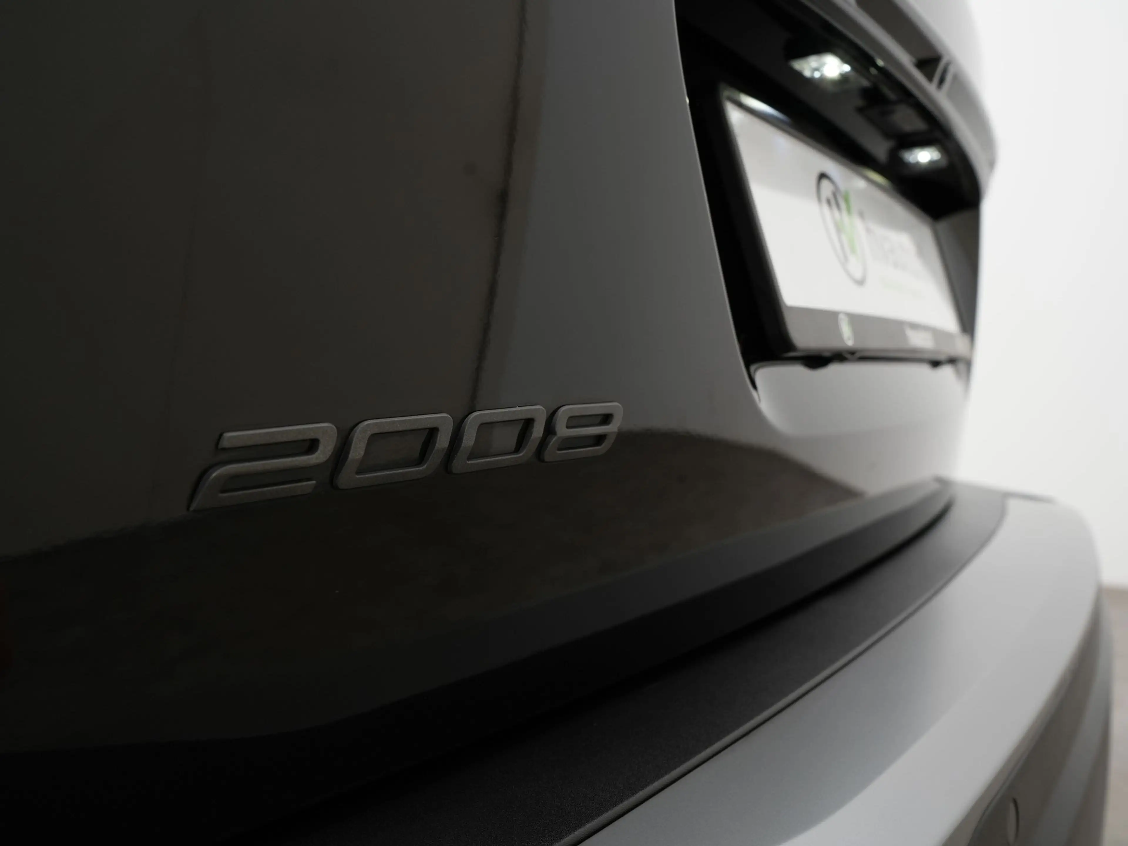 Peugeot 2008 1.2 HYBRID 145PK ALLURE E-DCS6 | Navi | Keyless | — photo 41