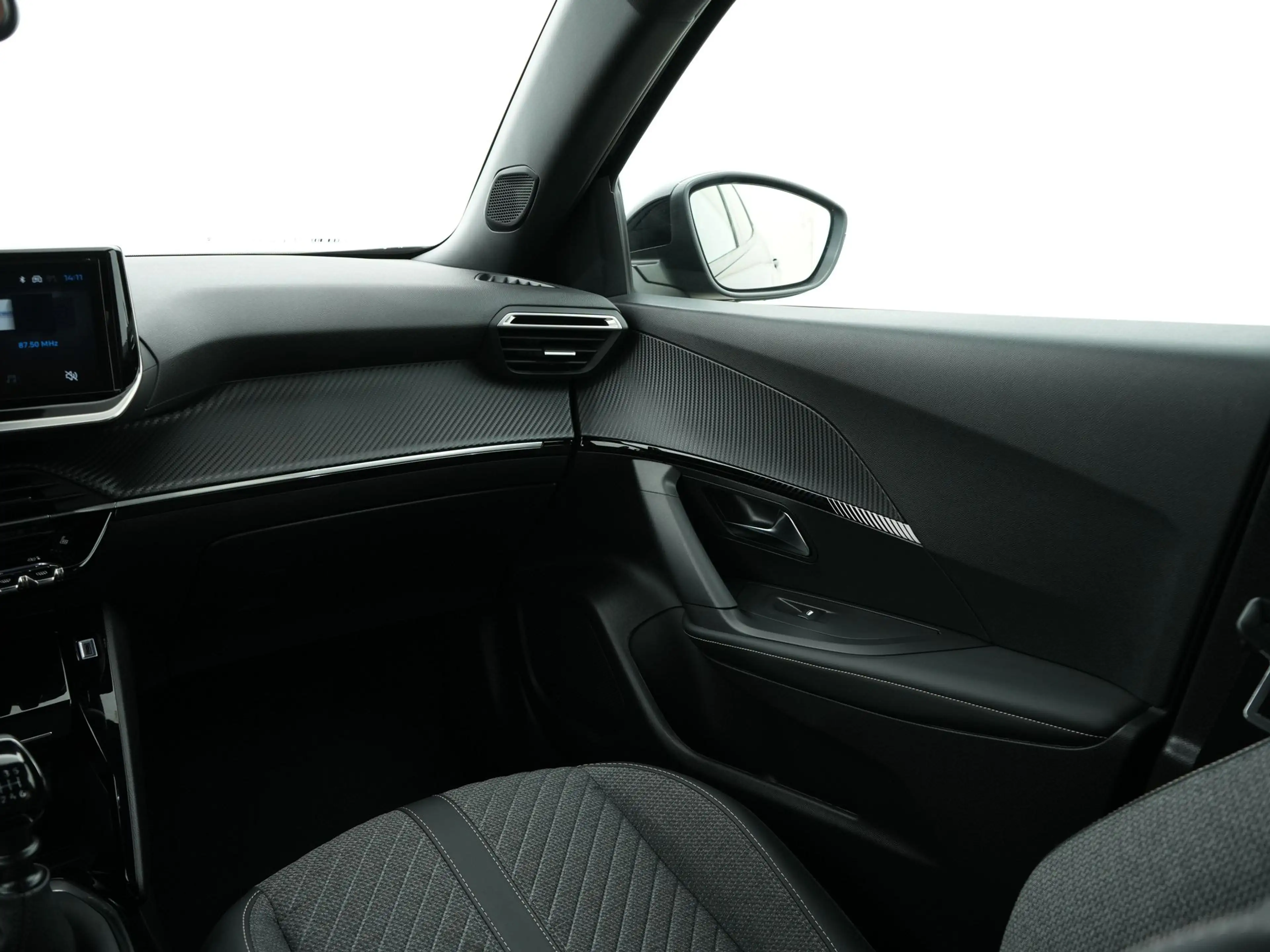 Peugeot 2008 1.2 HYBRID 145PK ALLURE E-DCS6 | Navi | Keyless | — photo 12