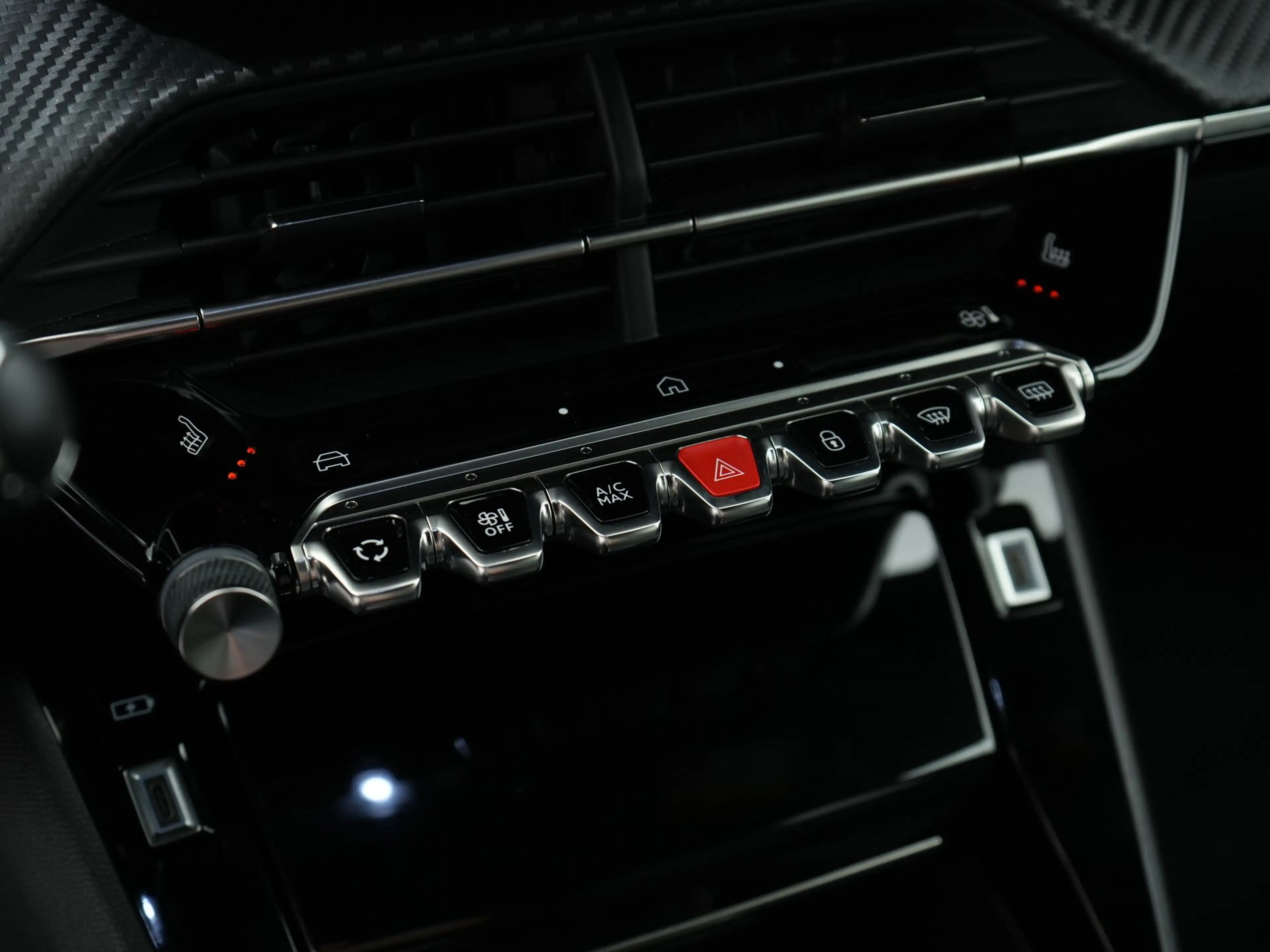 Peugeot 2008 1.2 HYBRID 145PK ALLURE E-DCS6 | Navi | Keyless | — photo 33