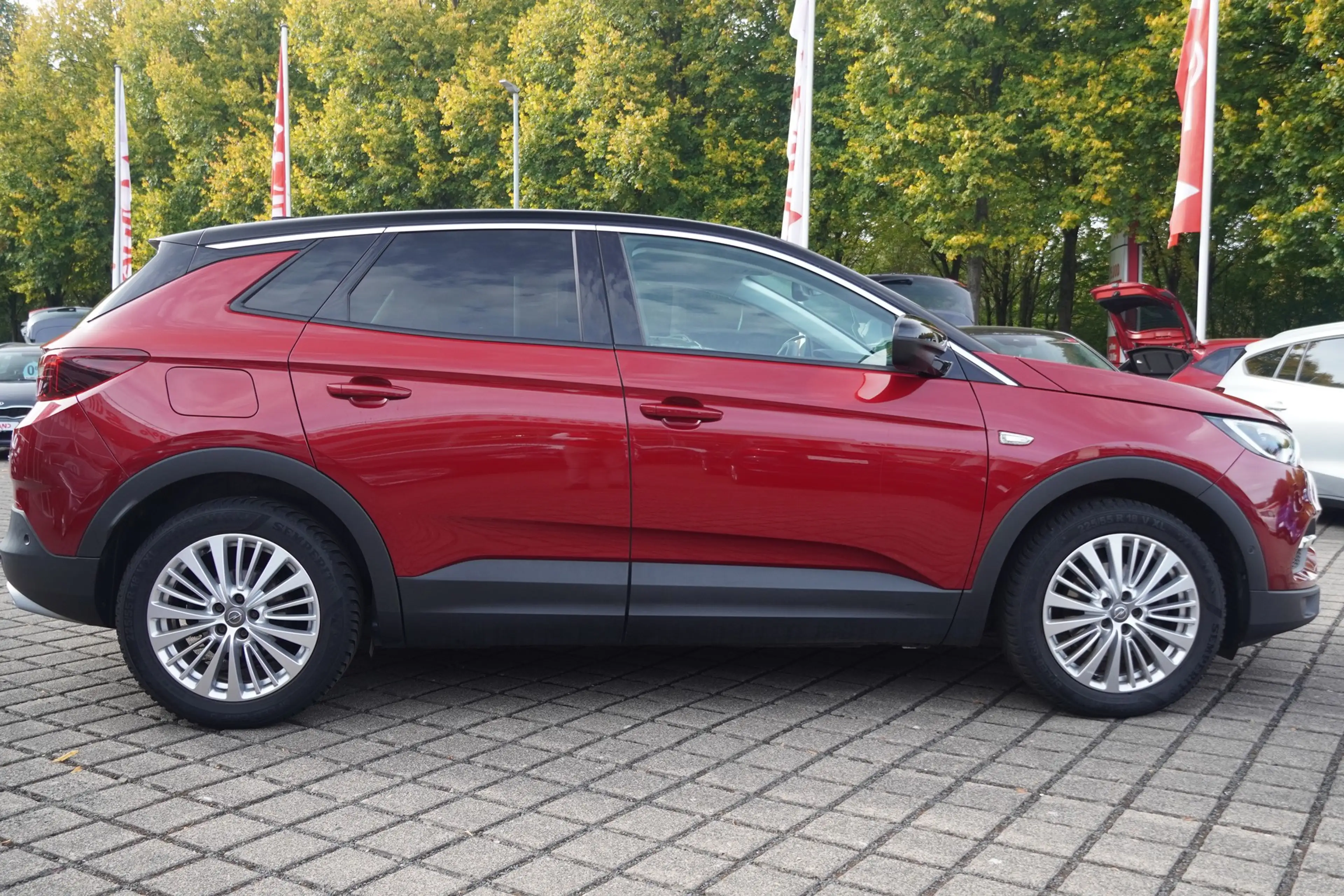 Opel Grandland X 1.2 LED Navi Kamera AHK Tempomat PDC — photo 7