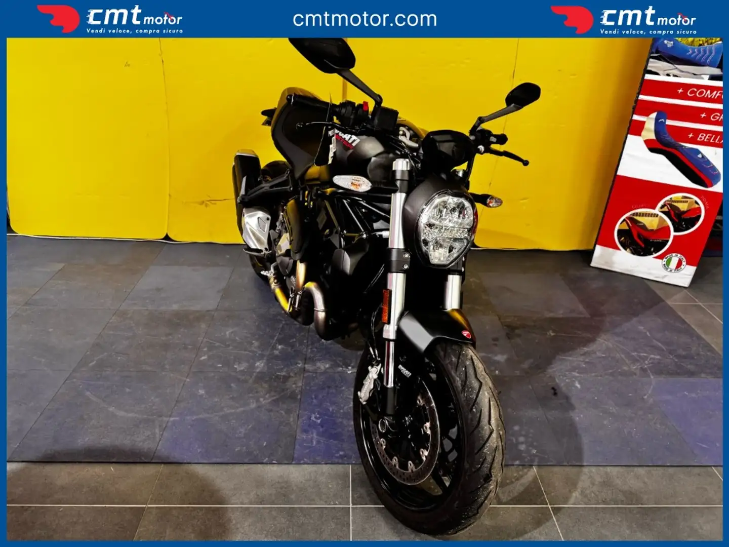 Ducati Monster 821 - 2