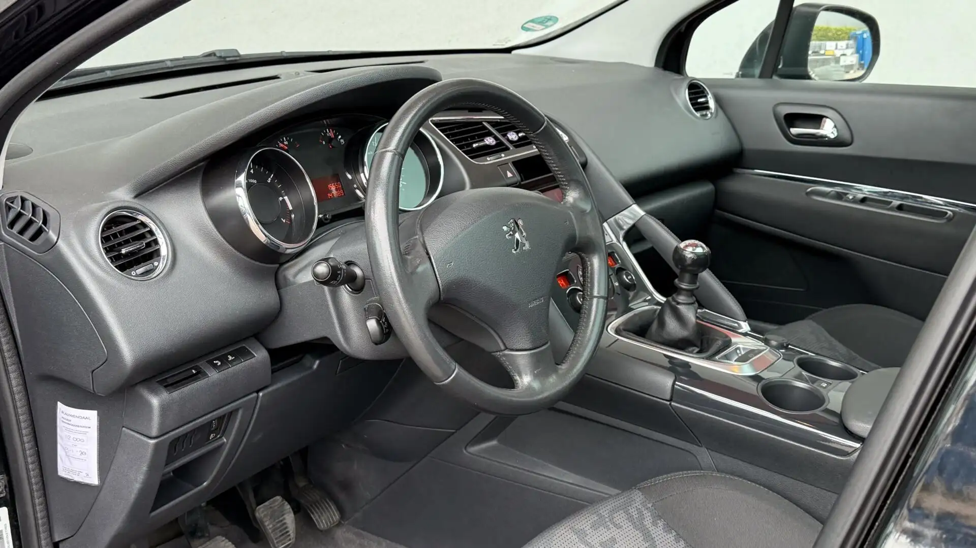 Peugeot 3008 1.6 THP ST Zwart - 2