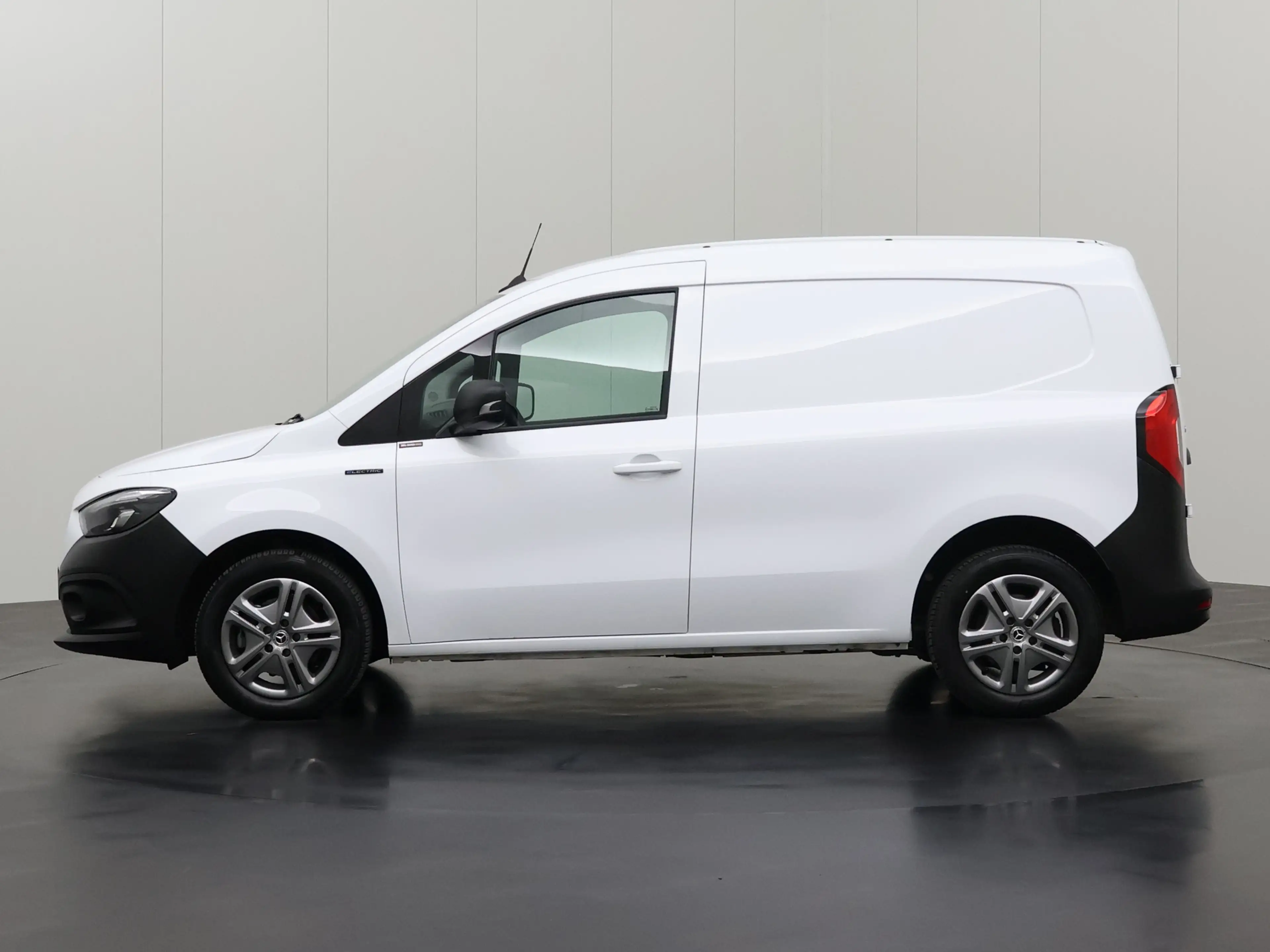 Mercedes-Benz Citan eCitan Elektrisch | Business | 3-Zits | Navigatie — photo 12