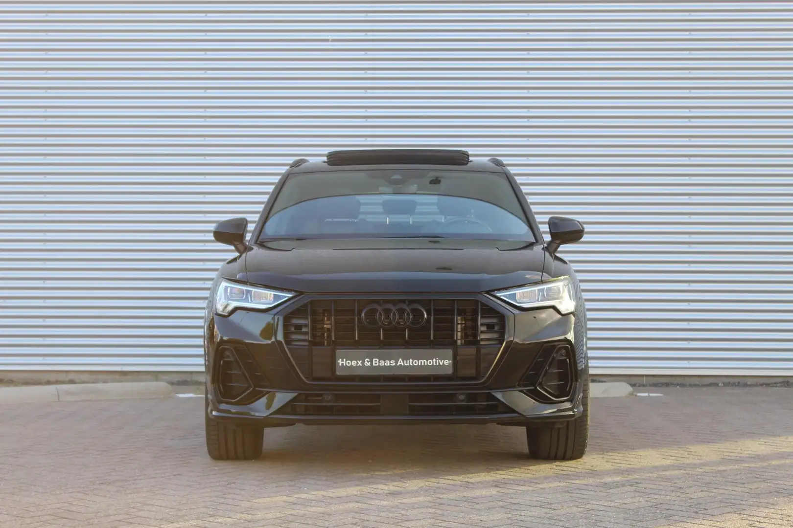 Audi Q3 45 TFSI e S-Line/Panodak/Black Optiek/Adapt cruise Zwart - 2
