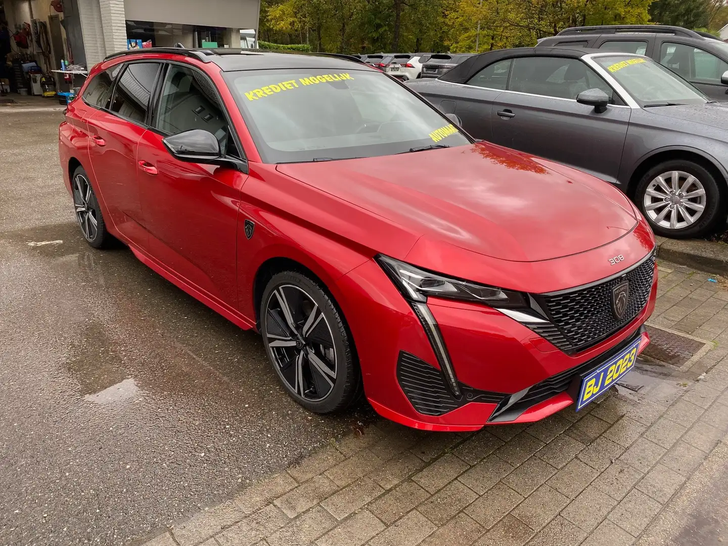 Peugeot 308 308 SW Hybrid 180 e-EAT8 GT Rouge - 1