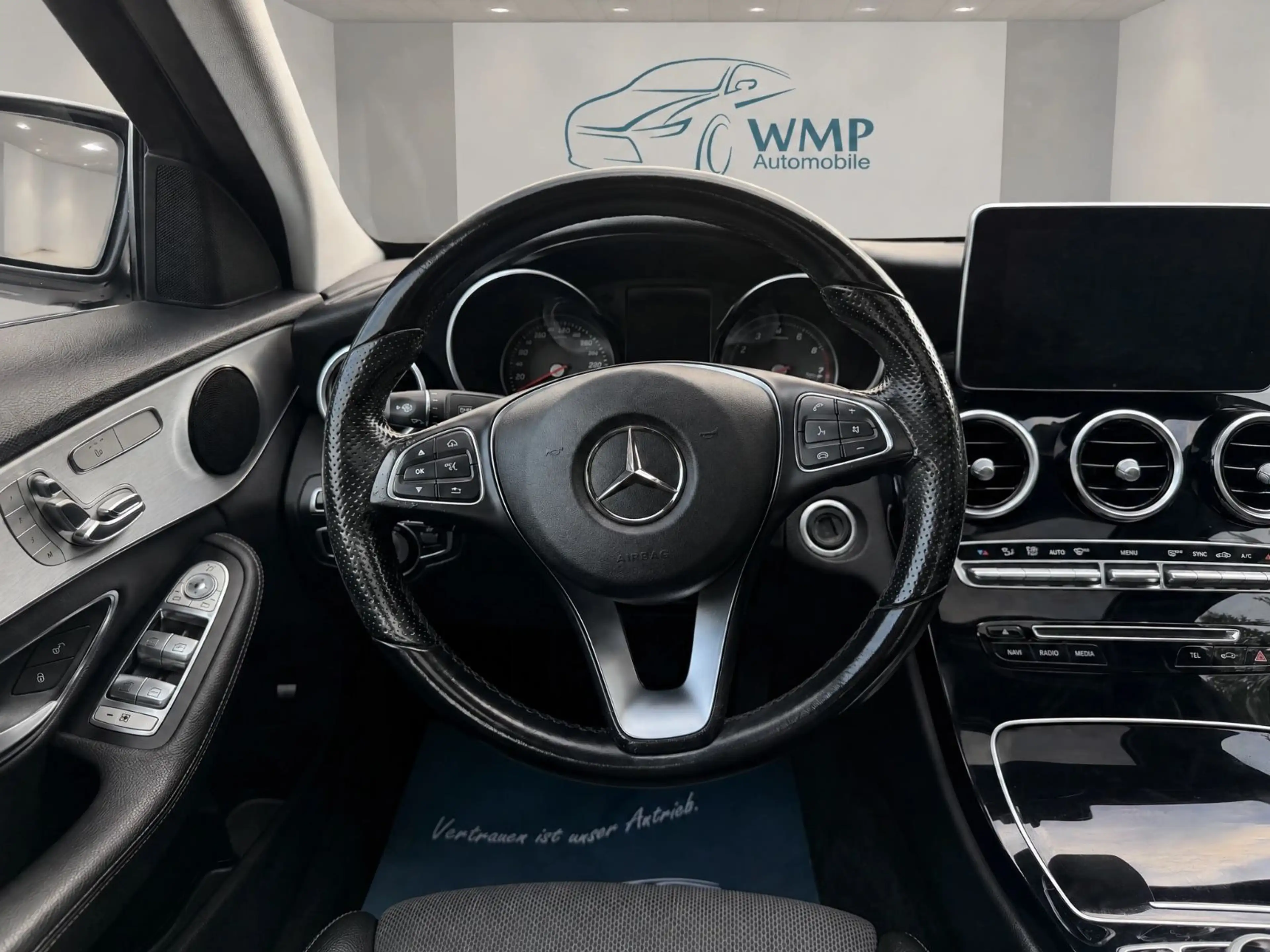 Mercedes-Benz C 180 CGI Lim./LED/Schiebedach/Memory/HuD/PDC — photo 11