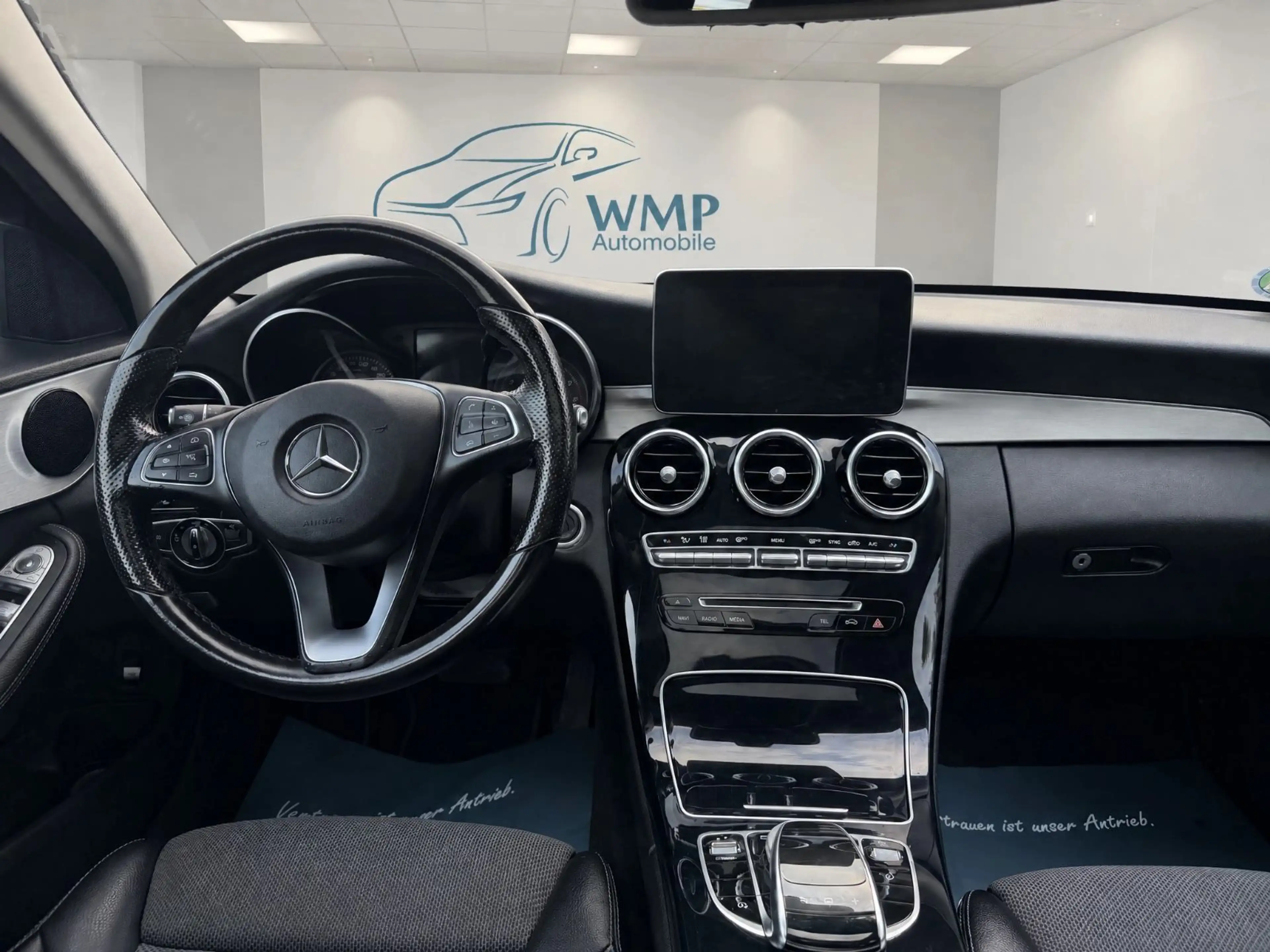 Mercedes-Benz C 180 CGI Lim./LED/Schiebedach/Memory/HuD/PDC — photo 10