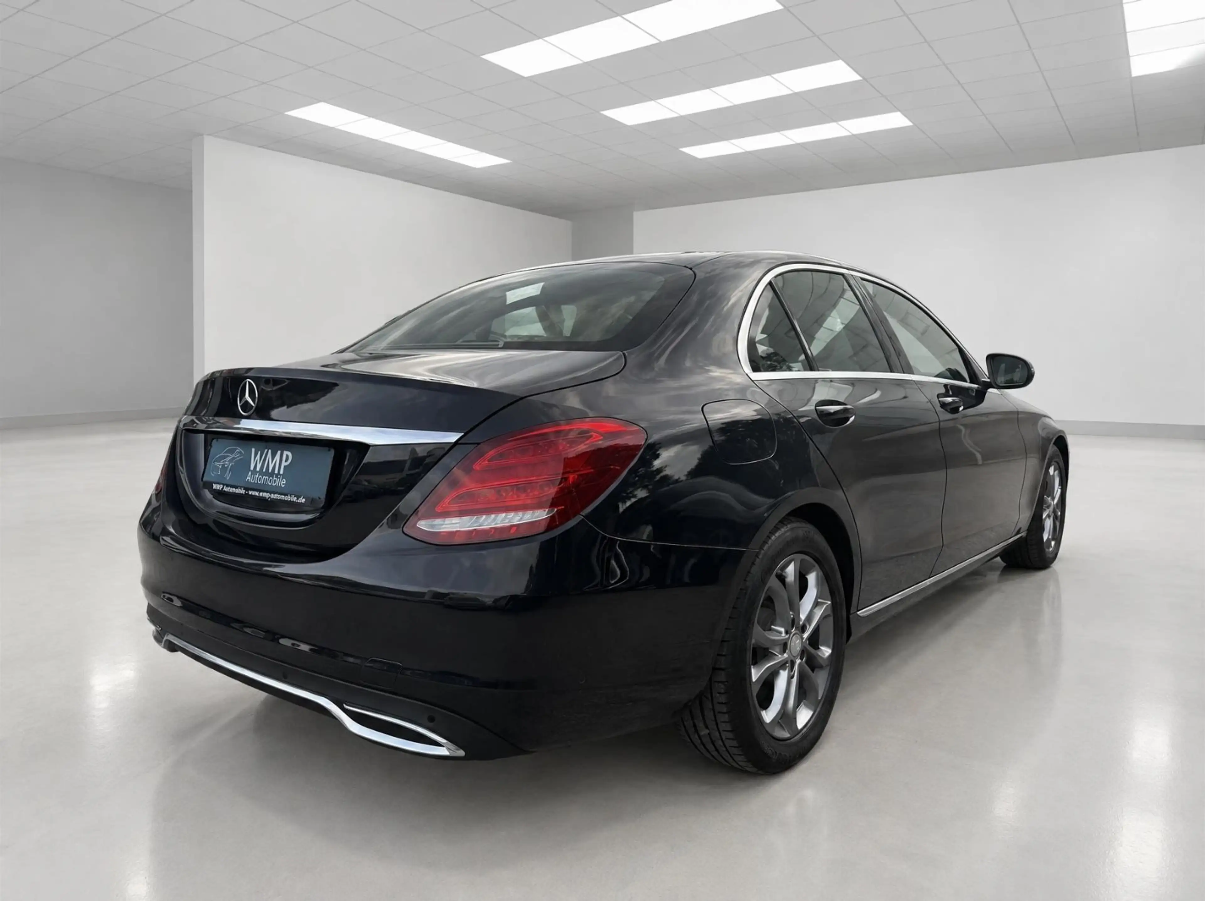 Mercedes-Benz C 180 CGI Lim./LED/Schiebedach/Memory/HuD/PDC — photo 7