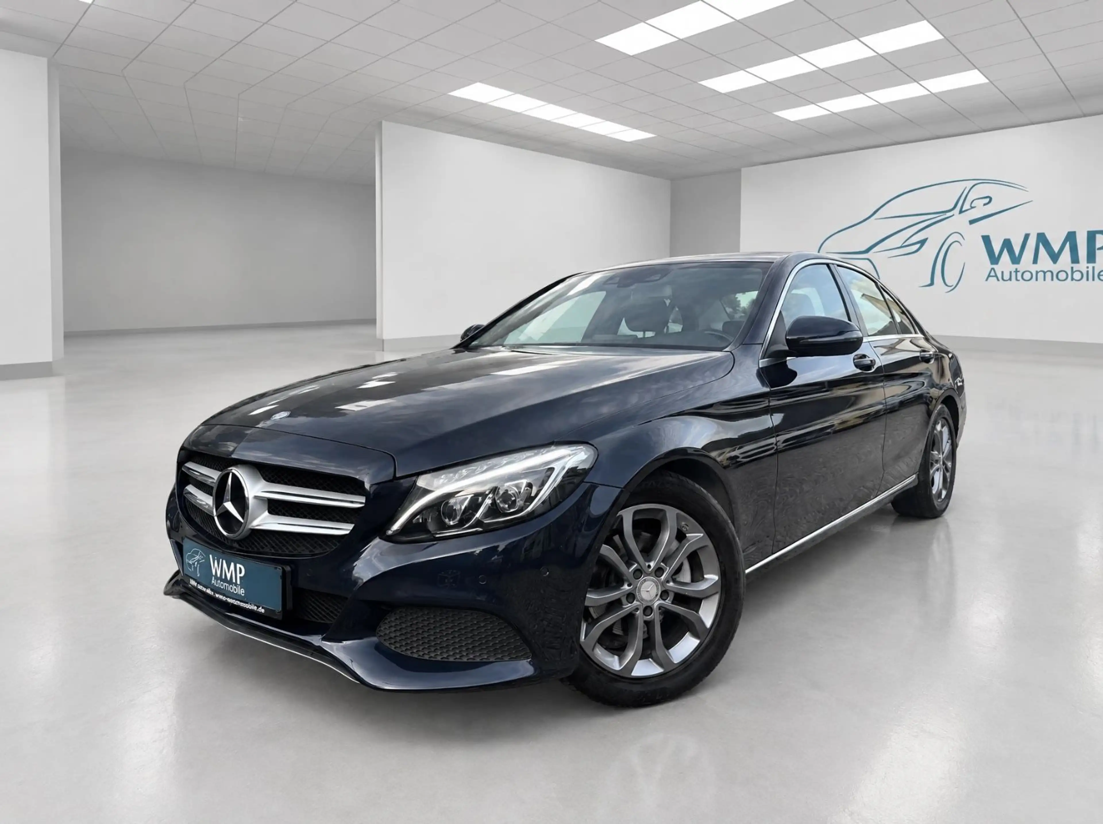 Mercedes-Benz C 180 CGI Lim./LED/Schiebedach/Memory/HuD/PDC