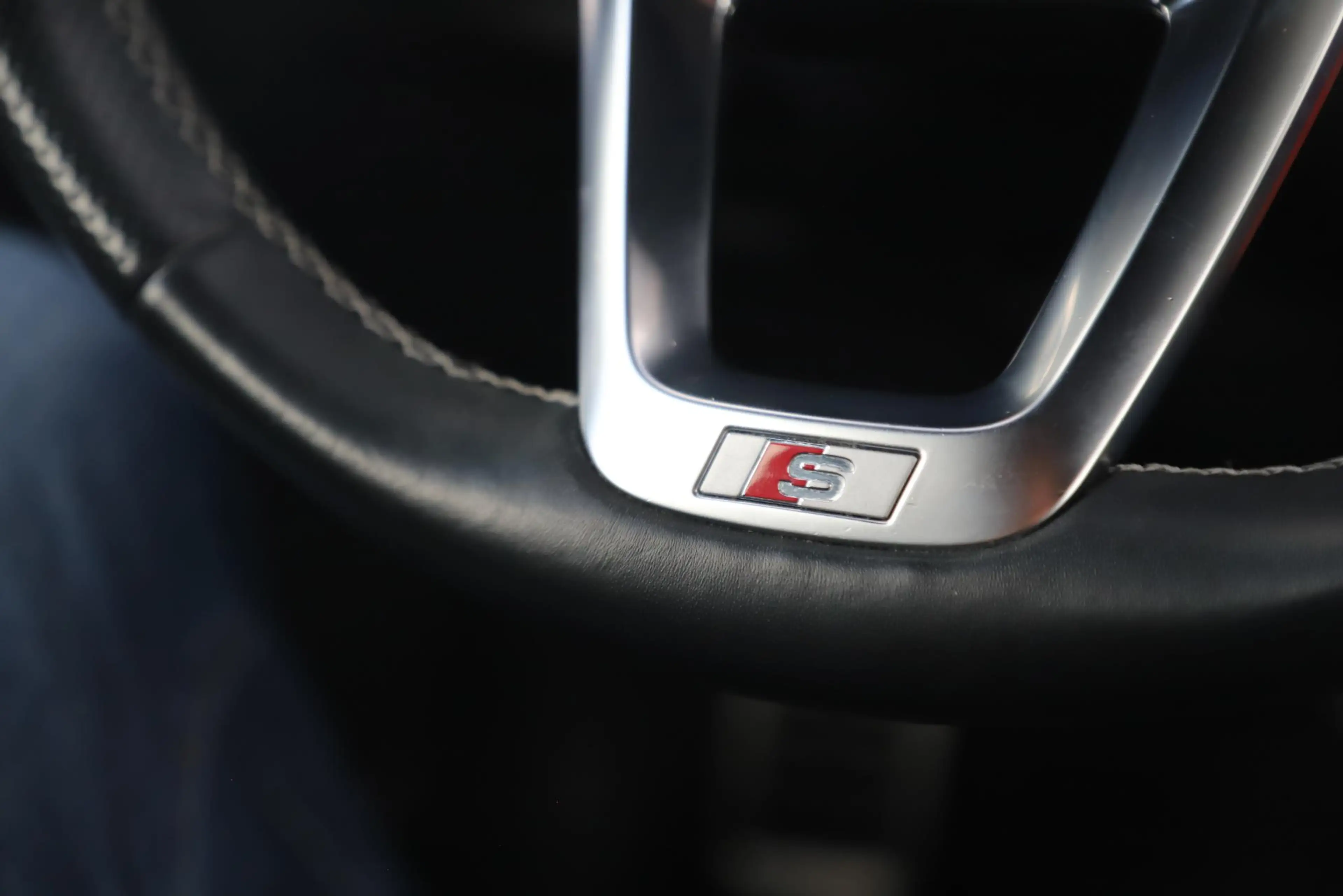 Audi Q3 45 TFSI e S edition Automaat 19 inch LMV Half Lede — photo 12