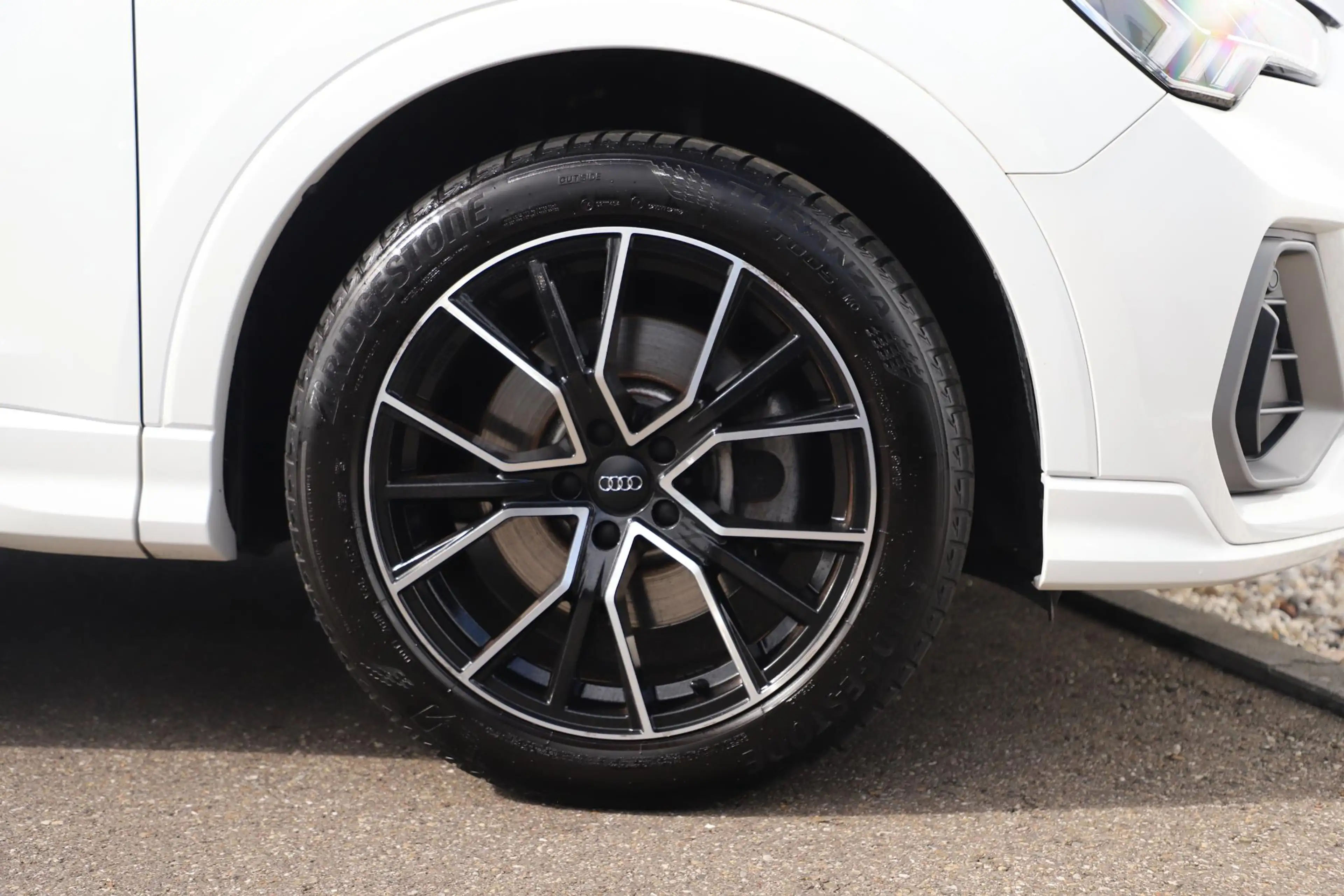Audi Q3 45 TFSI e S edition Automaat 19 inch LMV Half Lede — photo 5